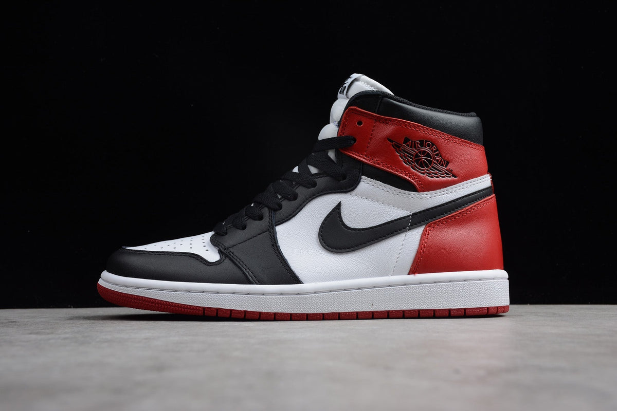 AJ1 Retro High Black Toe 2016 Drip Locker Global