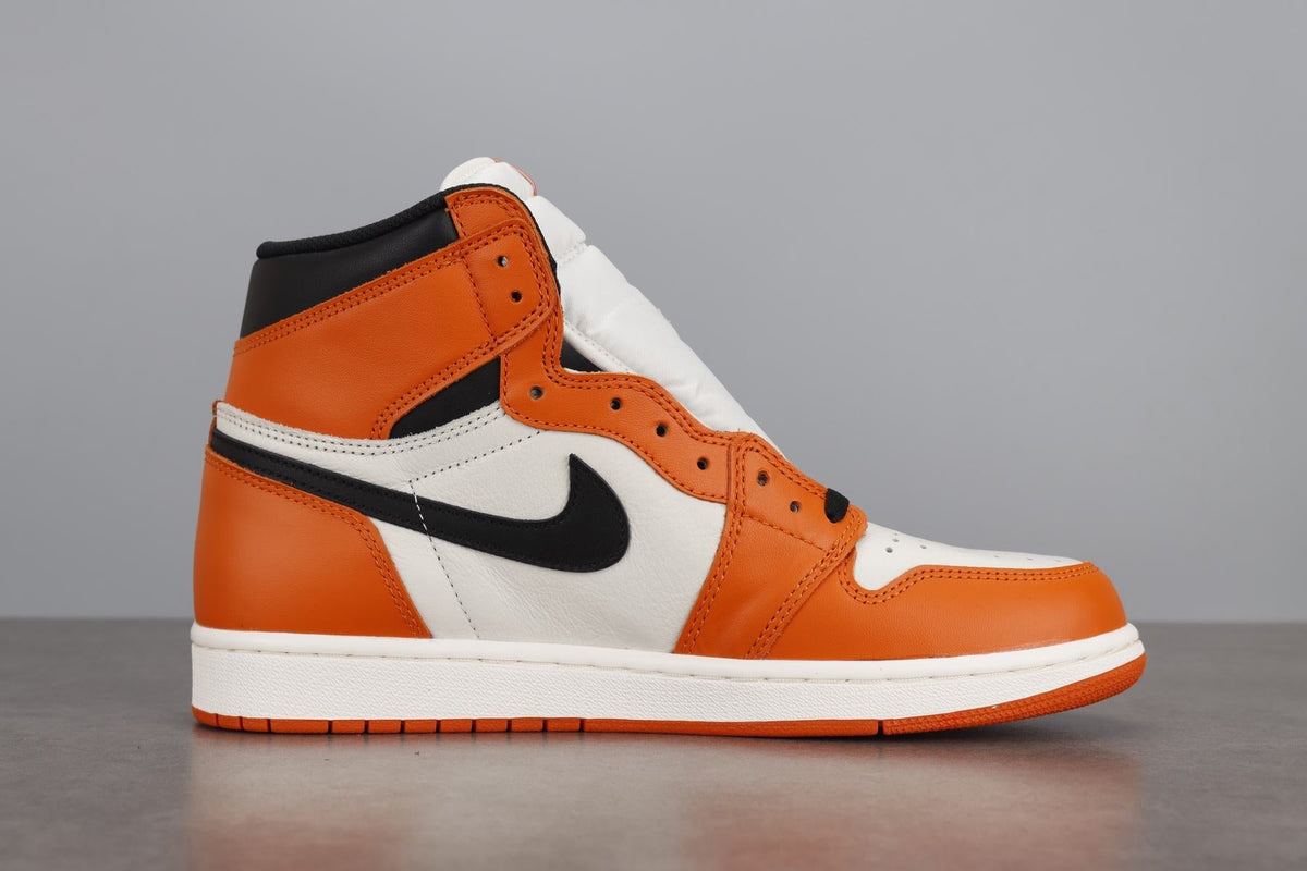 aj1 backboard