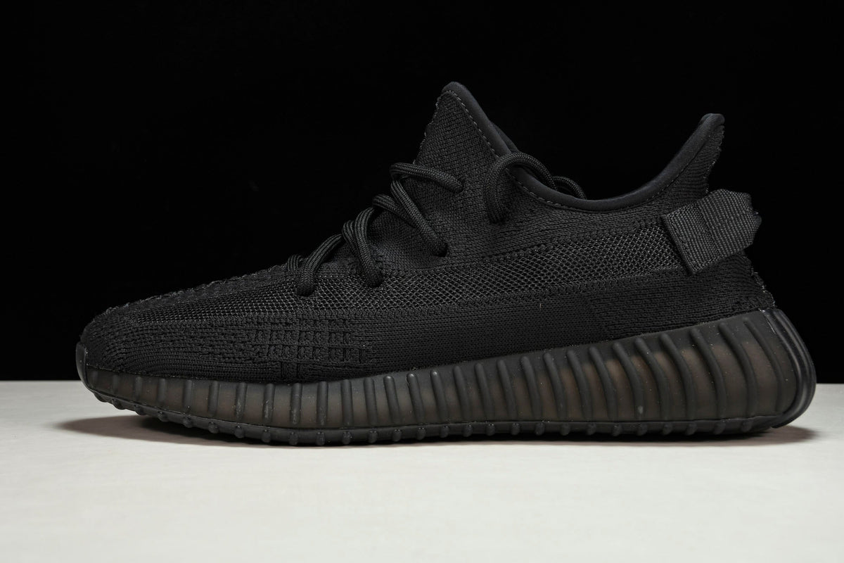 Yzy Boost 350 v2 'Onyx' – Drip Locker Global