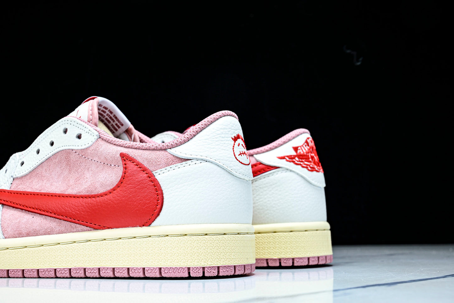 Travis Scott AJ1 Retro Low OG 'Tropical Pink'