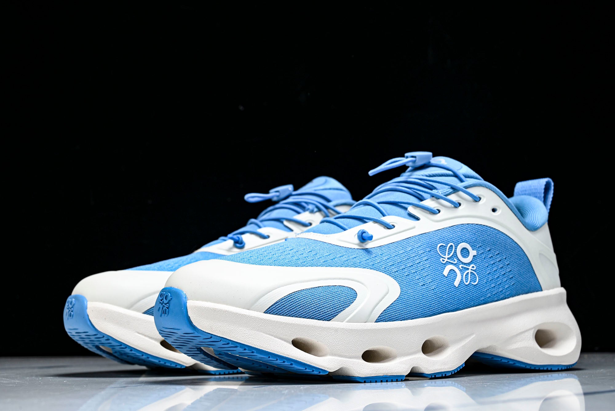 LOEWE × ON Cloudsolo 'Blue White'