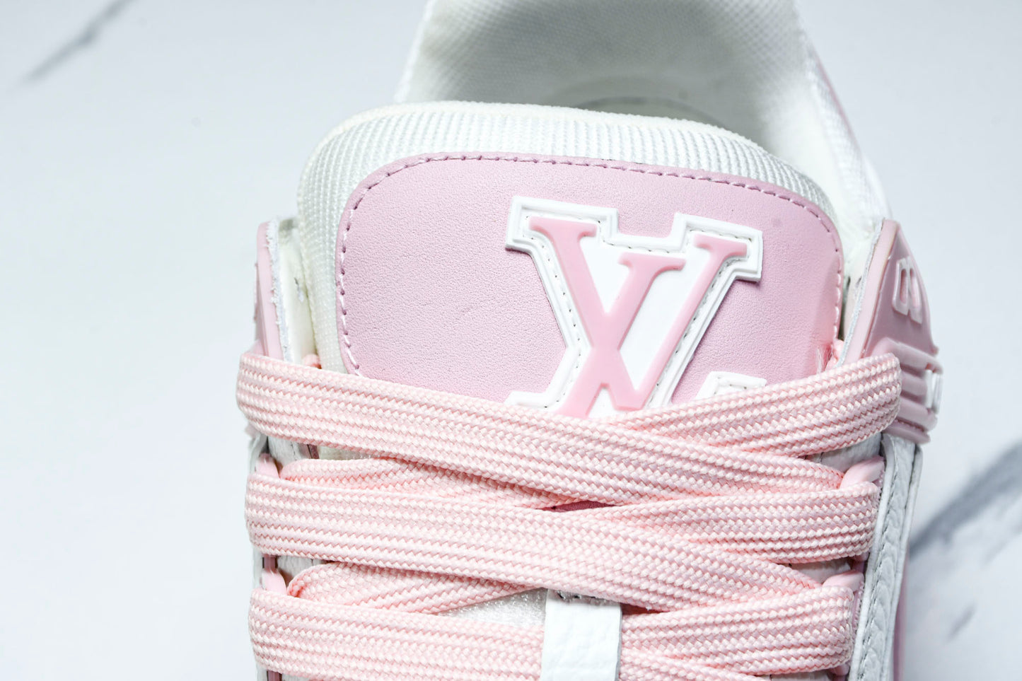 Louis Vuittоп Trainer Low 'Pink White'