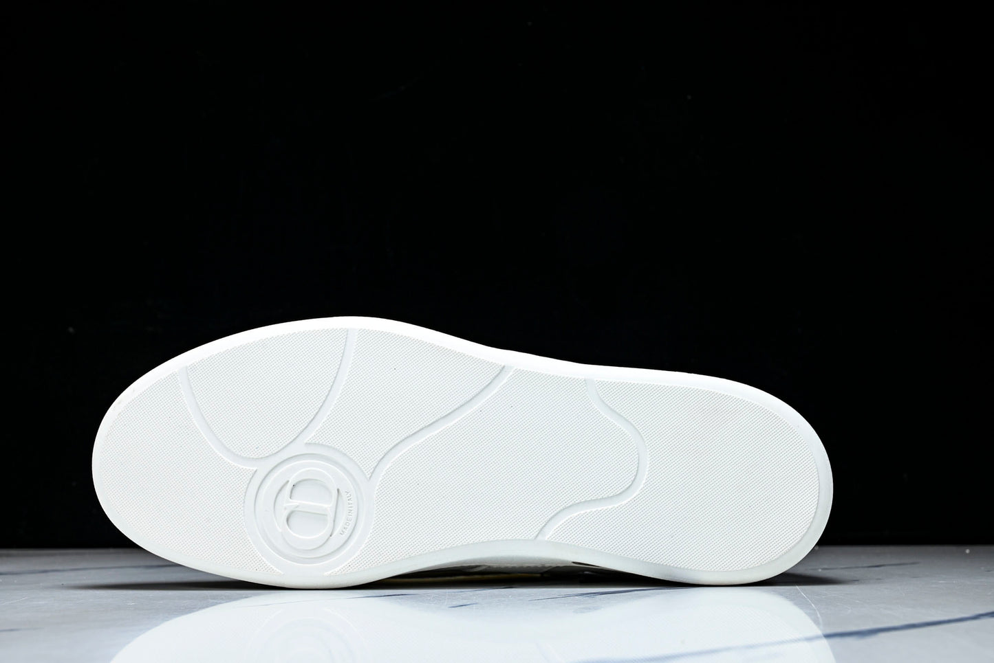 D1or B01 Matchpoint Sneaker 'Triple White'