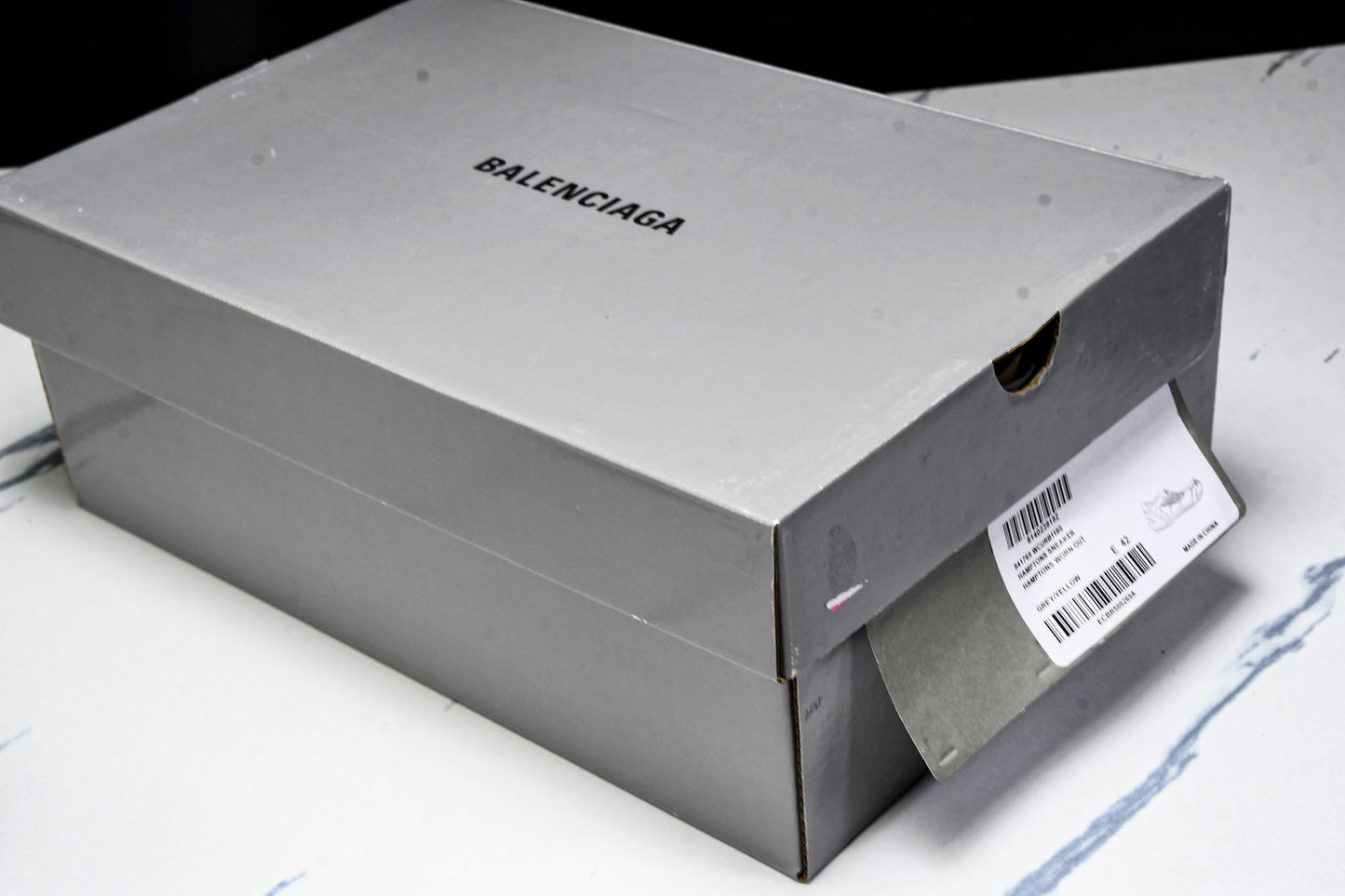 Вalenciaga Hamptons Worn-Out Sneaker 'Grey Yellow'