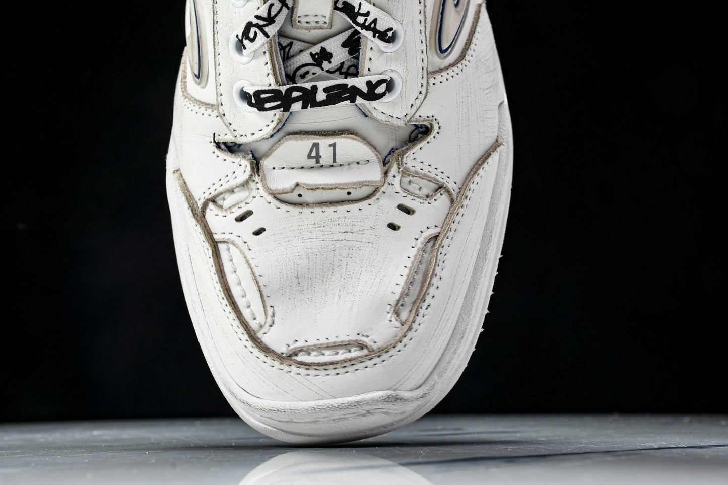 Вalenciaga Hamptons Worn-Out Sneaker 'White Blue'