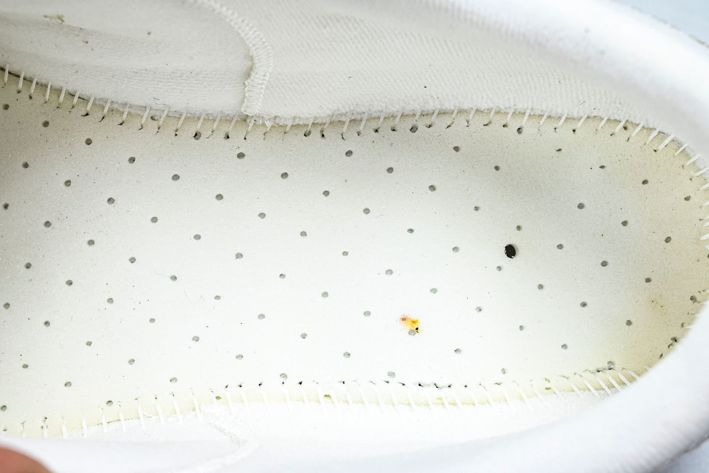 Вalenciaga Hamptons Worn-Out Sneaker 'White'