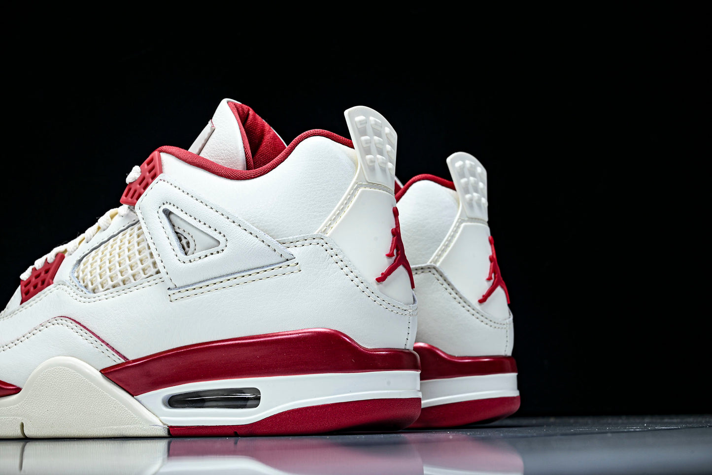 AJ4 Retro Valentine's Day 'Sierra Red'