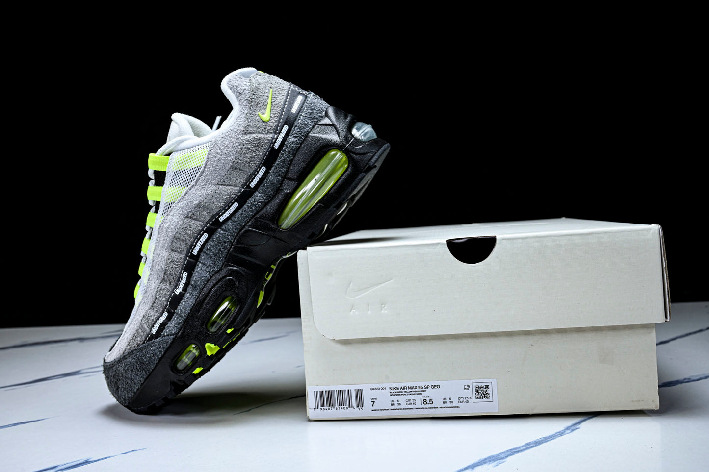 Undefeated x AM95 Geo Exclusive Pack 'NYC Neon'