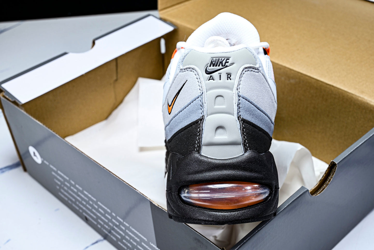 AM95 OG 'Bright Mandarin'