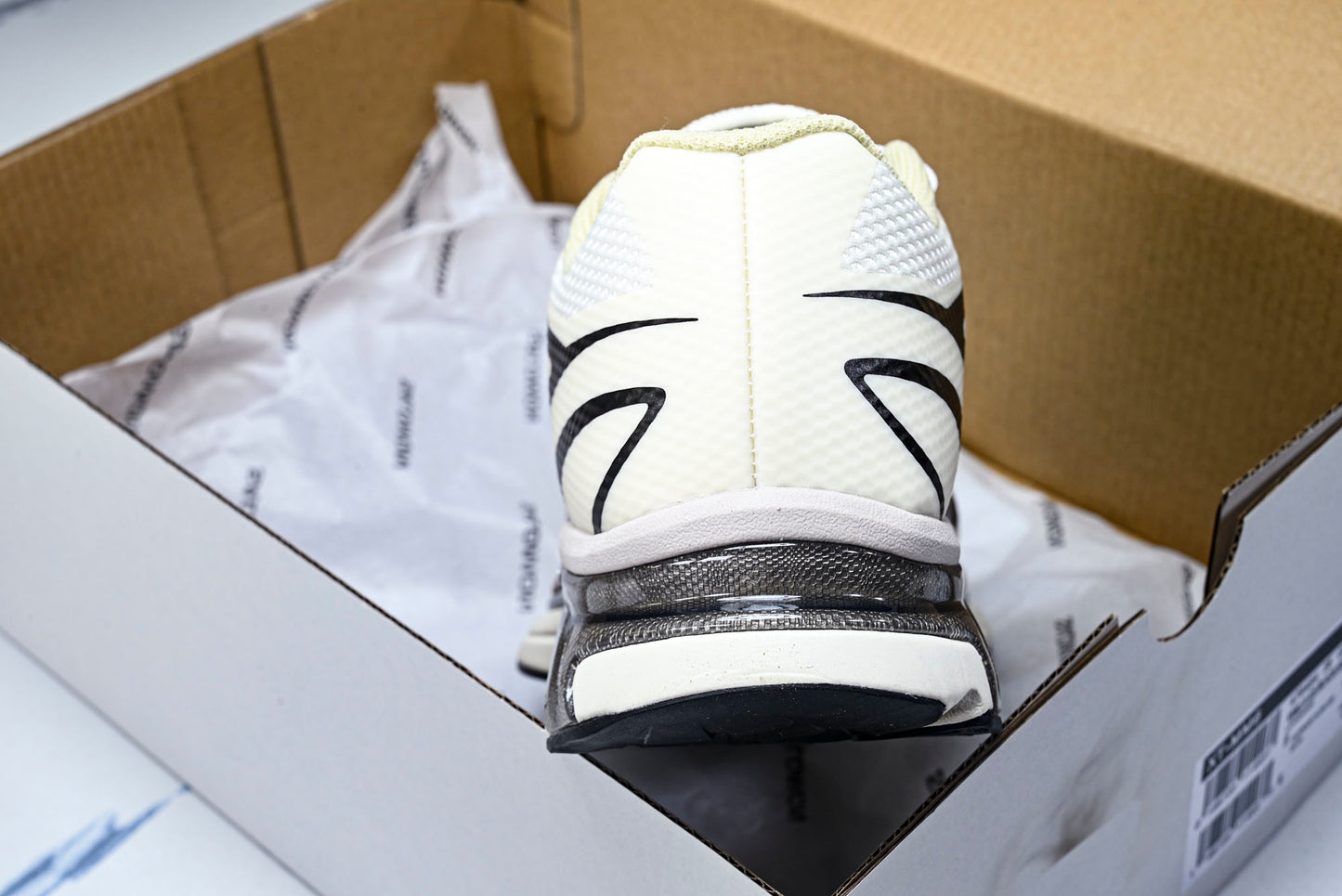 Salomon x Maison Margiela XT-MM6 'Vanilla Ice'