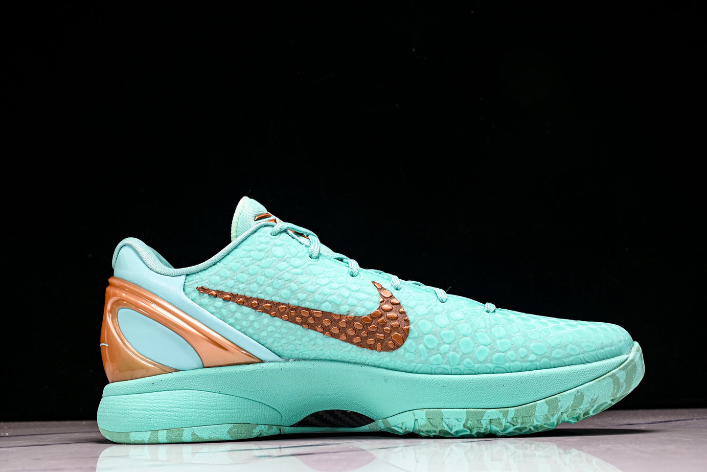 Kobe 6 Protro x Jalen Brunson 'Statue of Liberty'