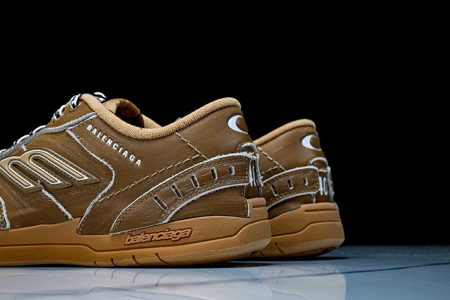 Вalenciaga Hamptons Worn-Out Sneaker 'Camel Brown'