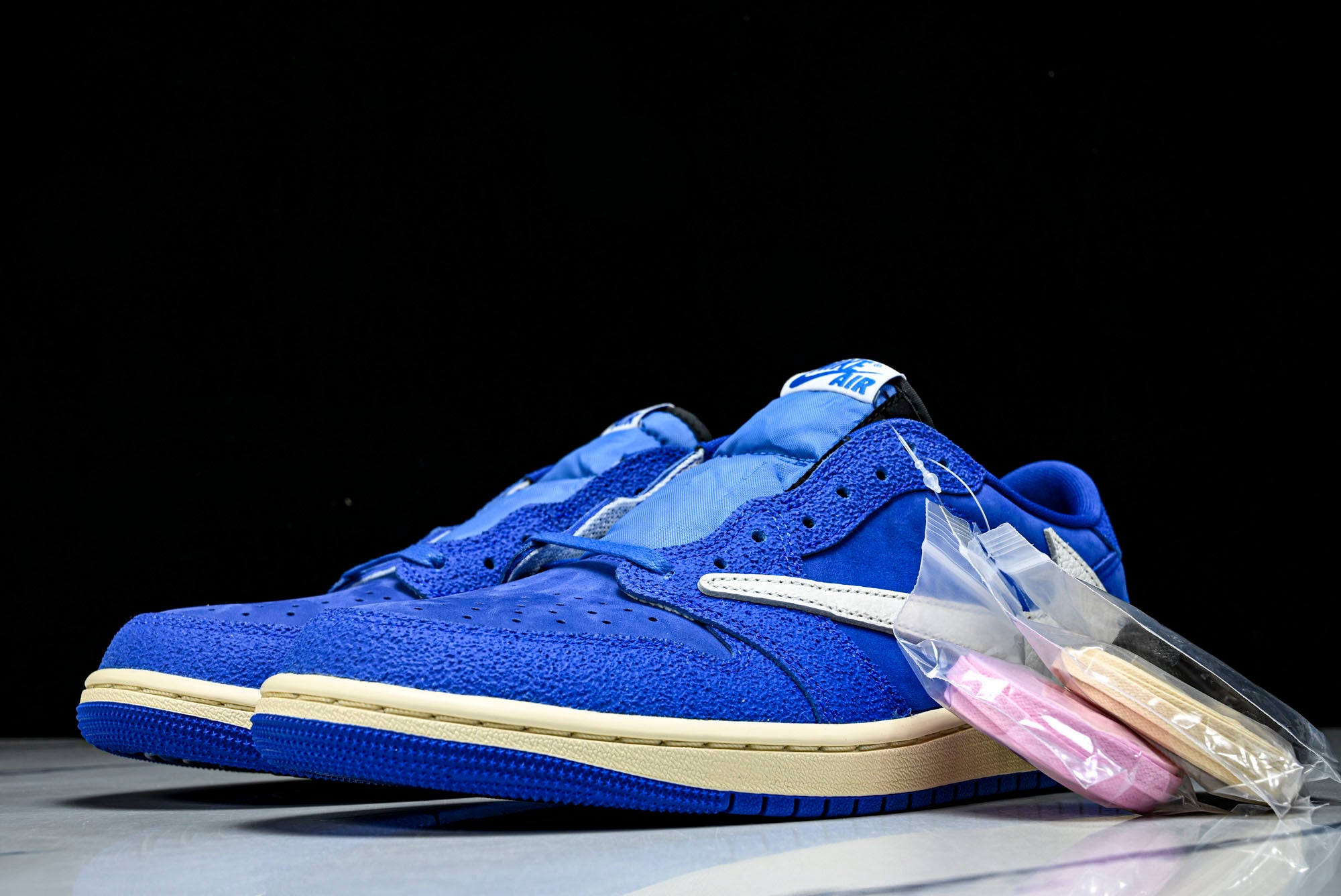 Travis Scott x Fragment AJ1 Low ‘Reverse Sail Military Blue’ (Unreleased)