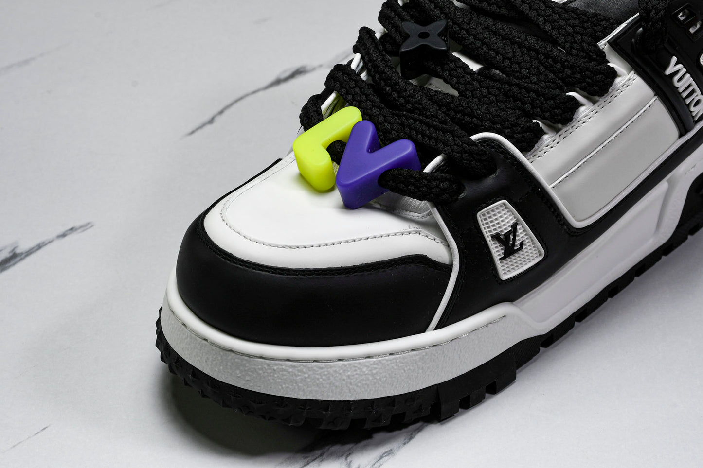Louis Vuittоп Trainer Maxi 'Black White'