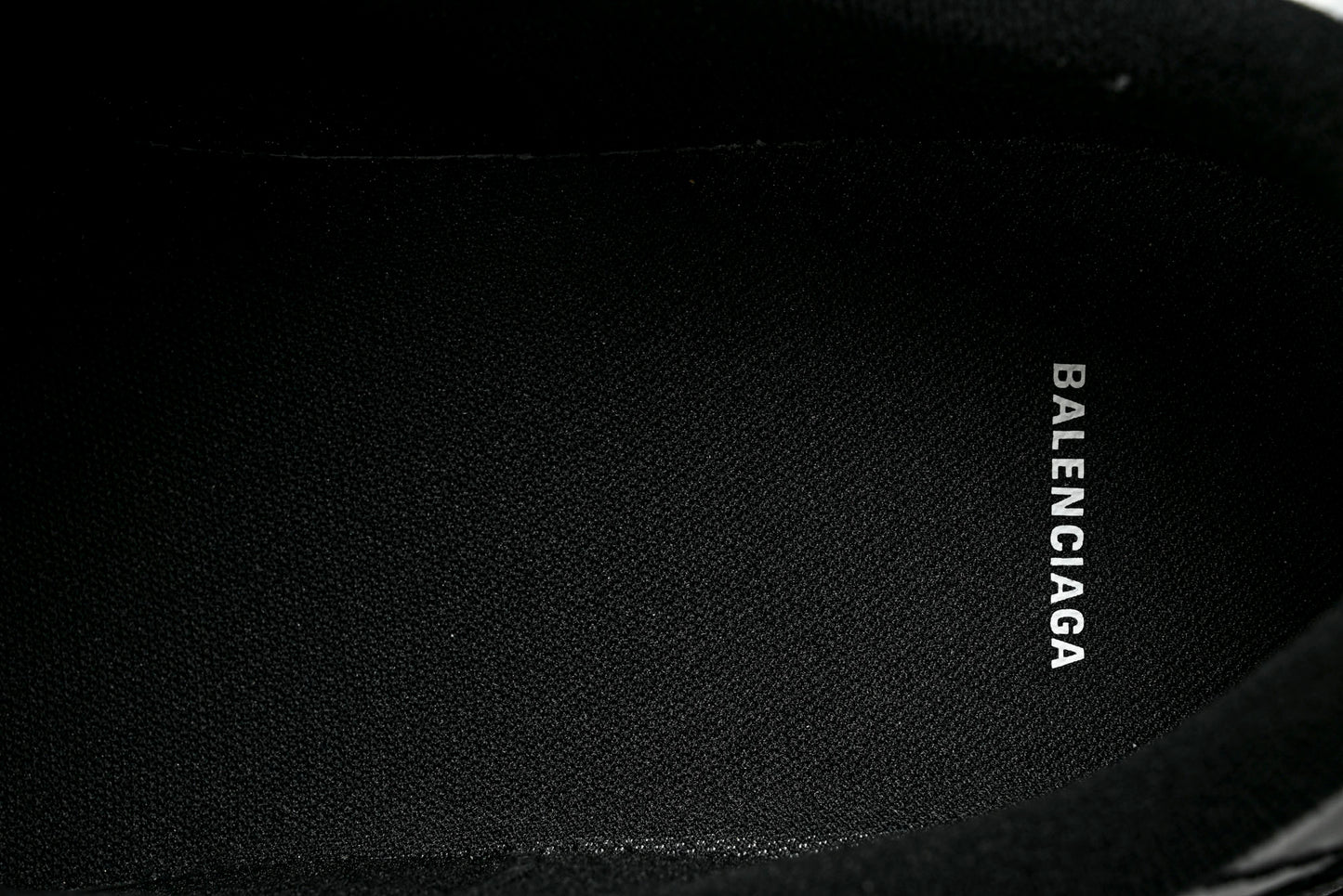 Вalenciaga Hamptons Worn-Out Sneaker 'Black'