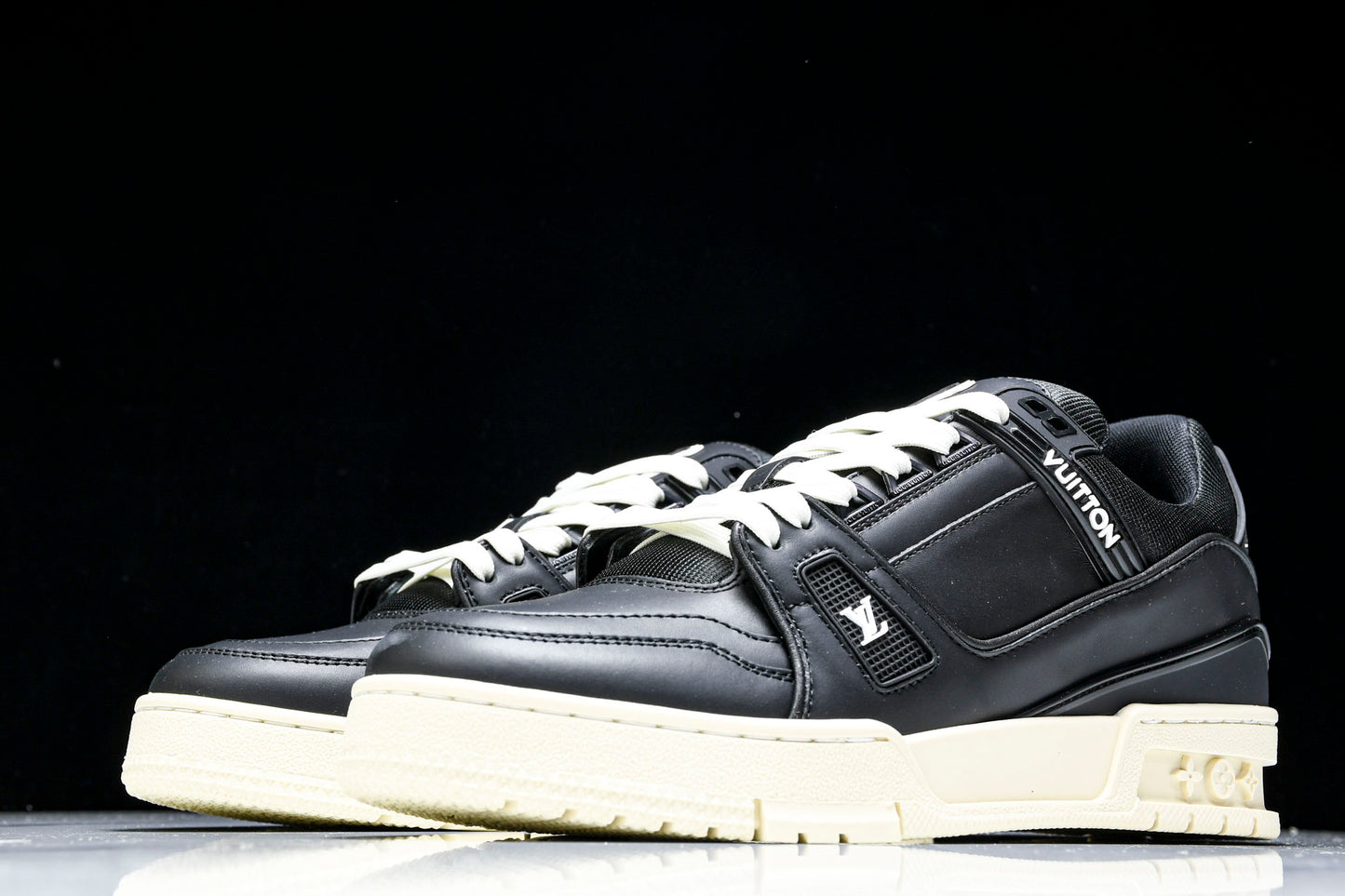 Louis Vuittоп Trainer Low 'Black'
