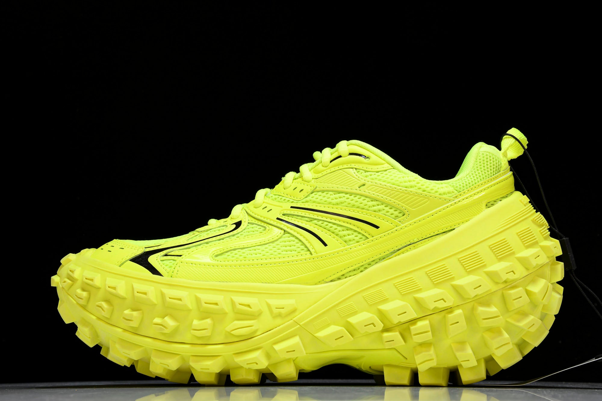 Defender (Bouncer) Sneaker 'Neon Yellow'