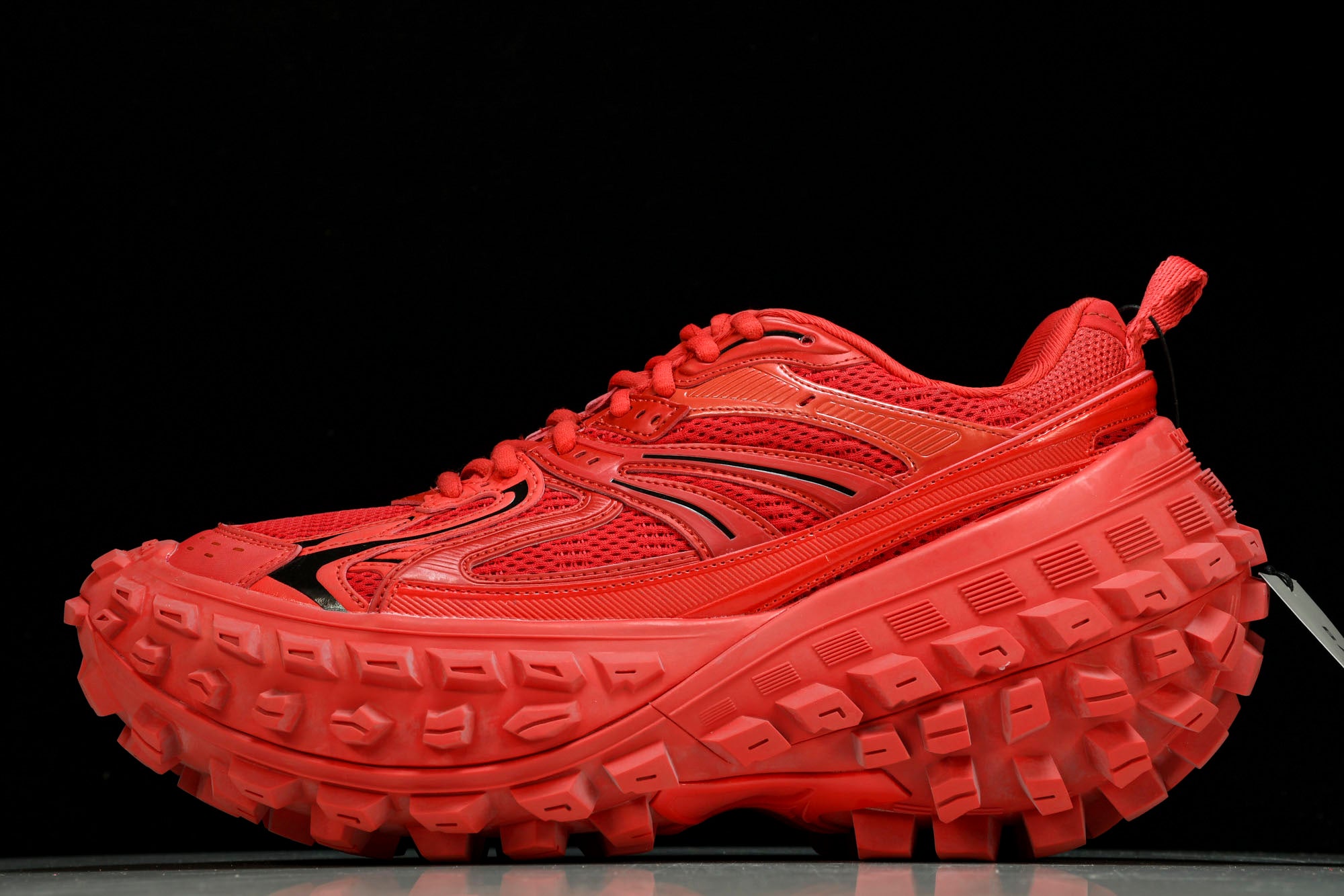 Defender (Bouncer) Sneaker 'Red'