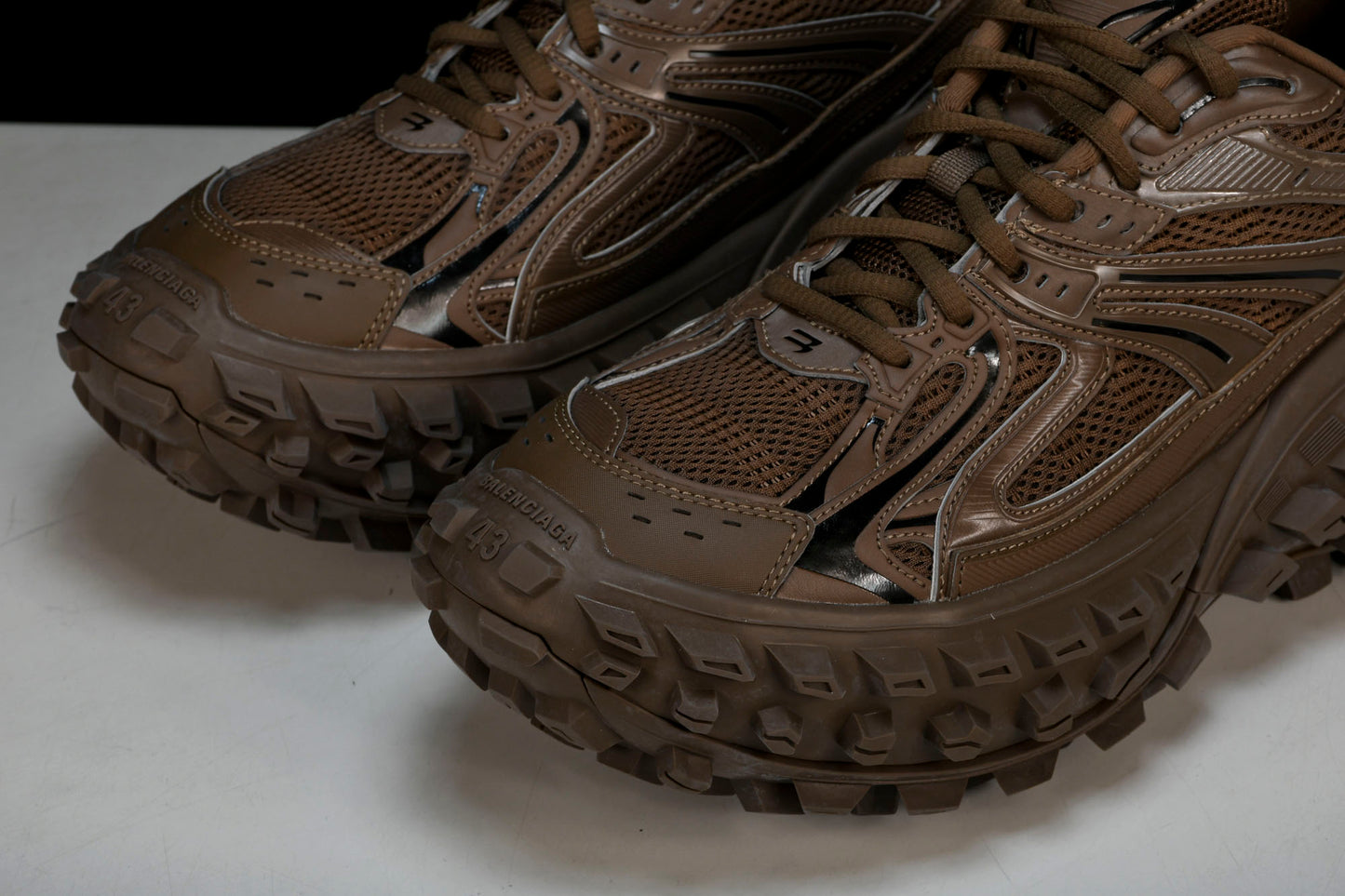 Defender (Bouncer) Sneaker 'Brown'