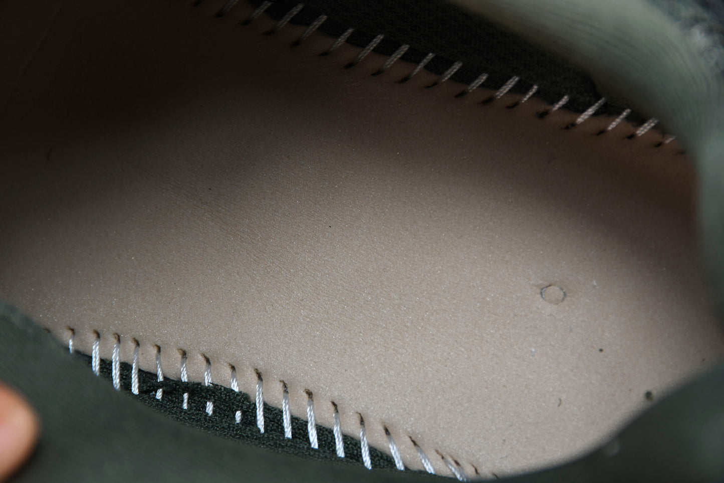 Defender (Bouncer) Sneaker 'Olive'