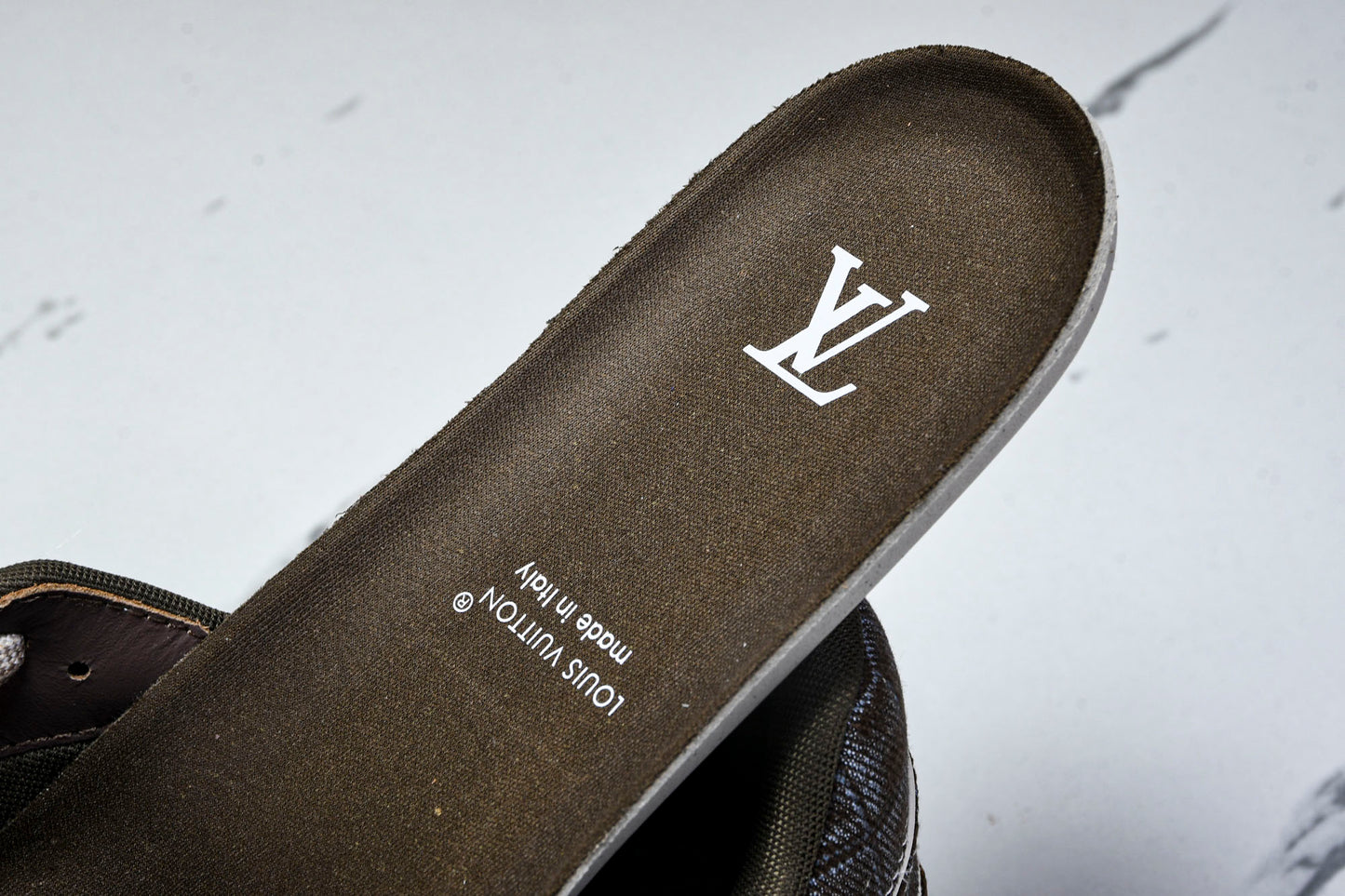 Louis Vuittоп Trainer Low Velcro Strap 'Crocodile Denim Mocha'