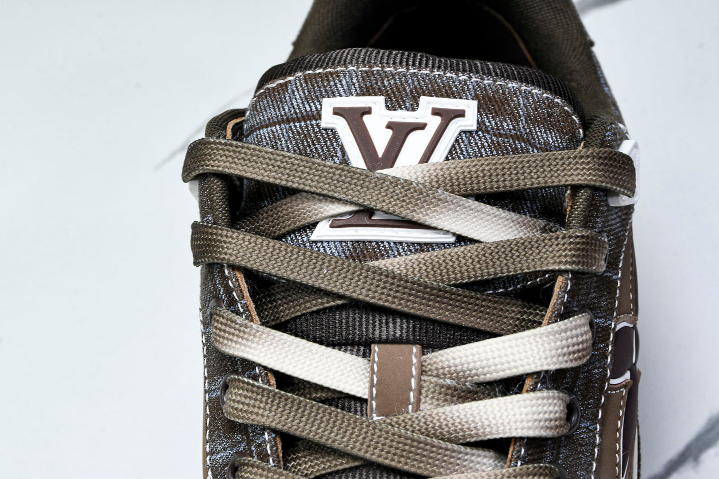 Louis Vuittоп Trainer Low Velcro Strap 'Crocodile Denim Mocha'