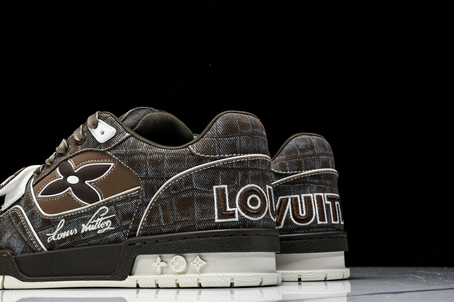 Louis Vuittоп Trainer Low Velcro Strap 'Crocodile Denim Mocha'