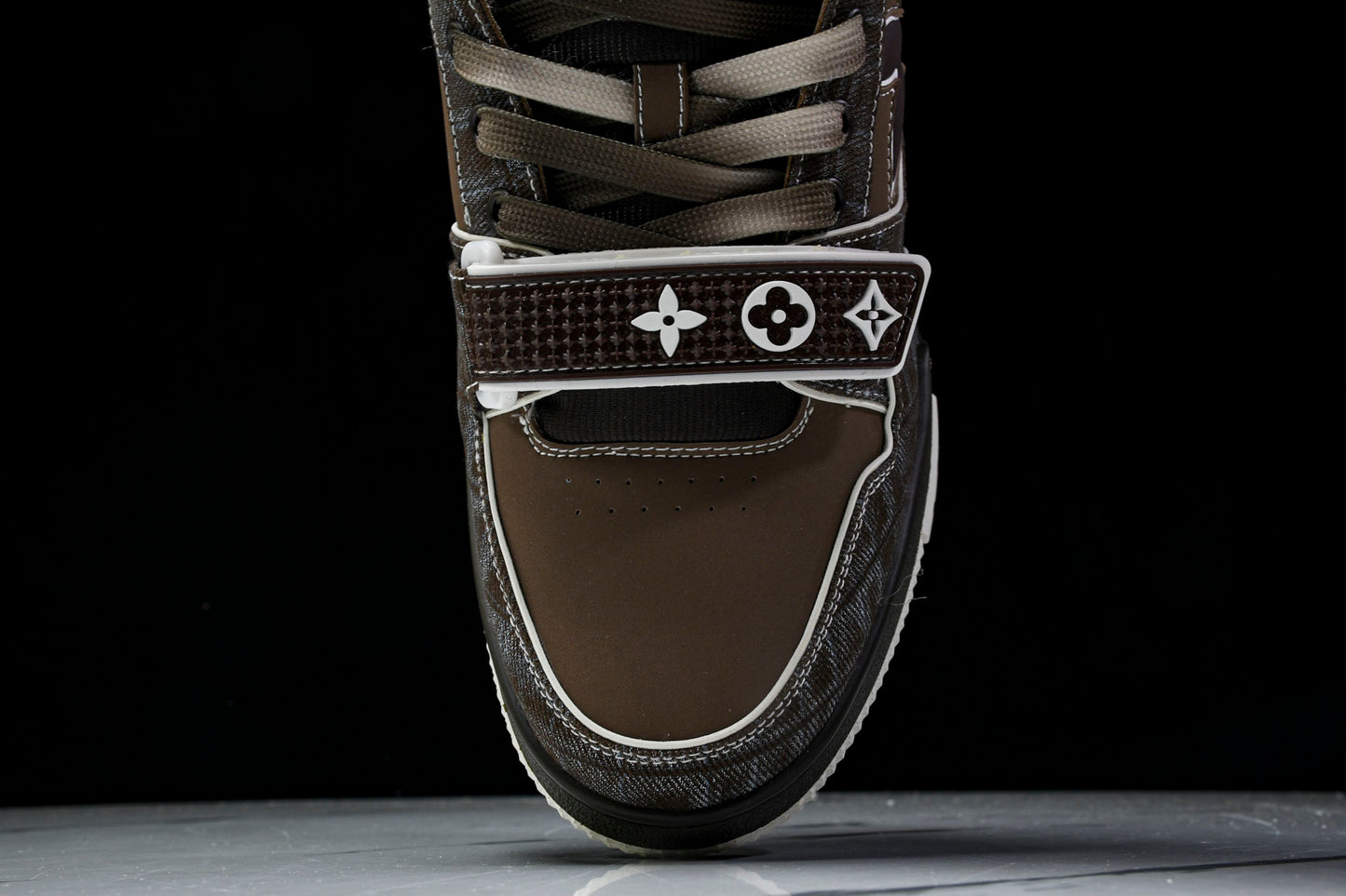 Louis Vuittоп Trainer Low Velcro Strap 'Crocodile Denim Mocha'