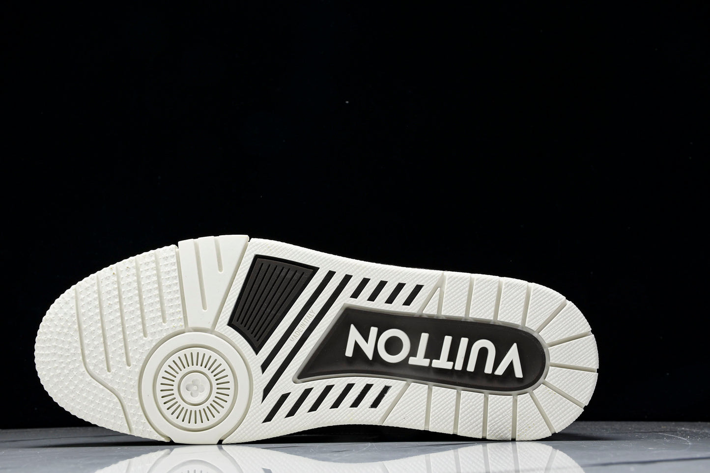 Louis Vuittоп Trainer Low Velcro Strap 'Crocodile Denim Mocha'