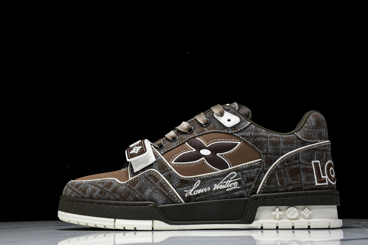 Louis Vuittоп Trainer Low Velcro Strap 'Crocodile Denim Mocha'