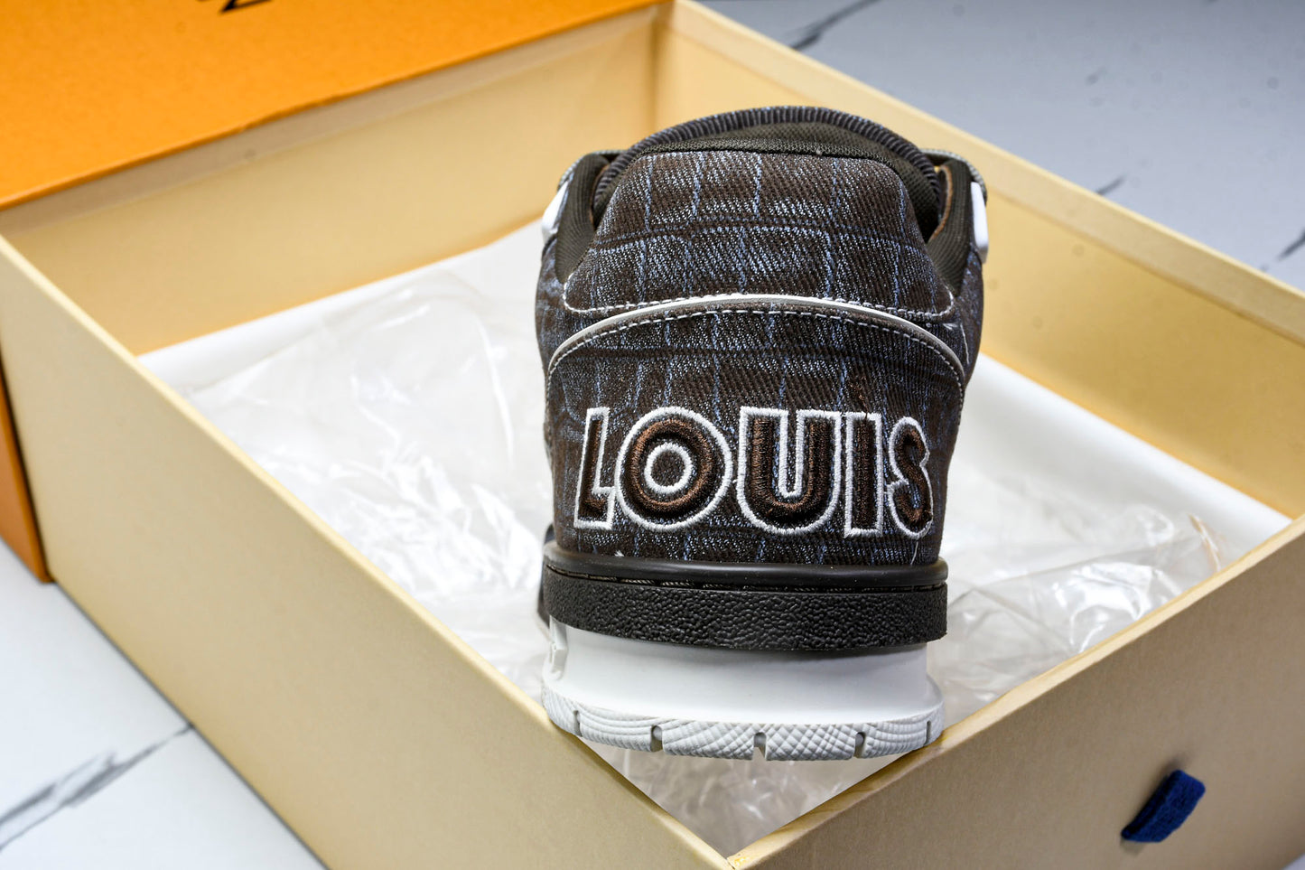 Louis Vuittоп Trainer Low Velcro Strap 'Crocodile Denim Mocha'