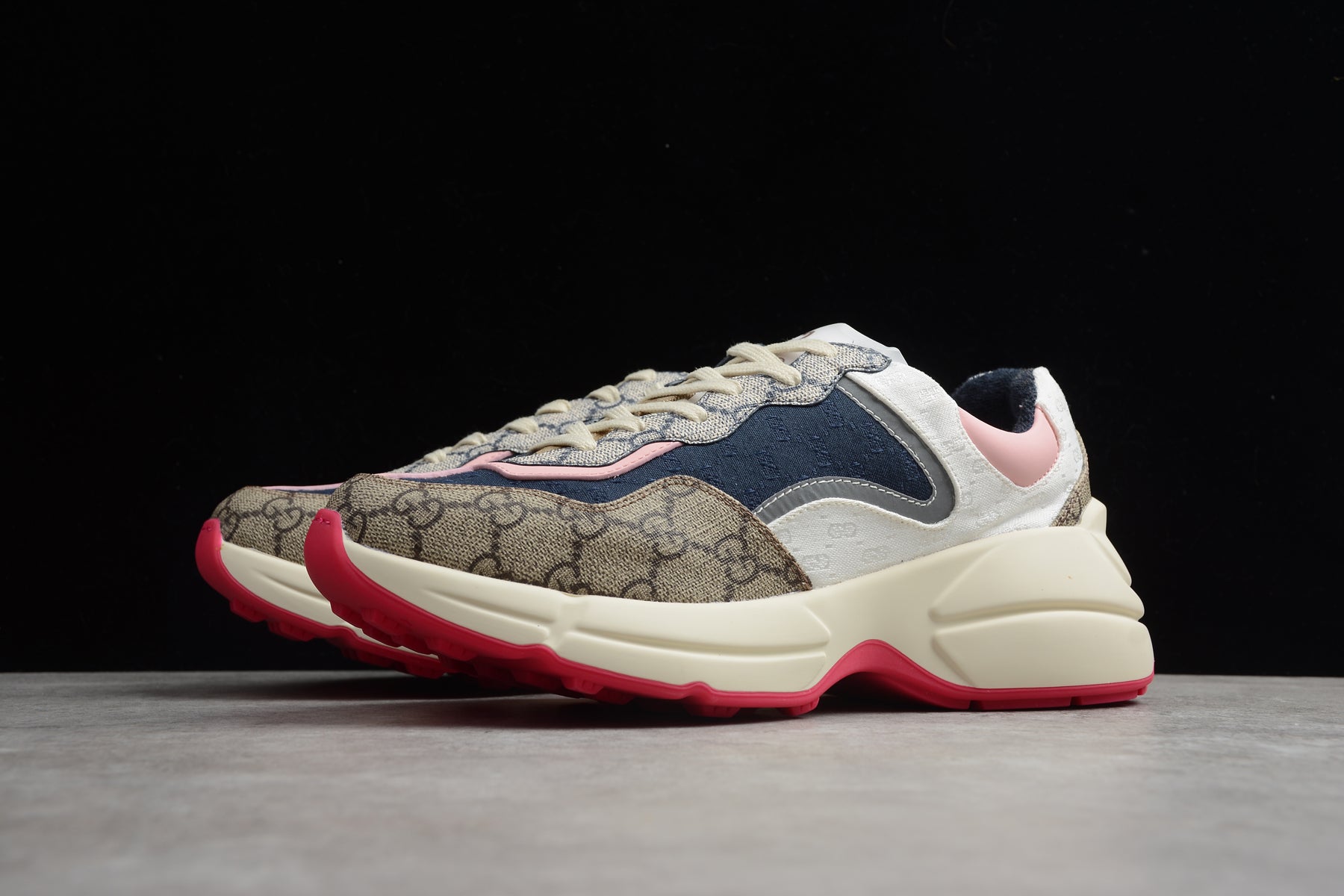 Guссi Rhyton 'Beige White Pink'