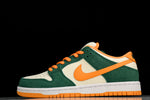 SB Dnk Low 'Legion Pine Kumquat'