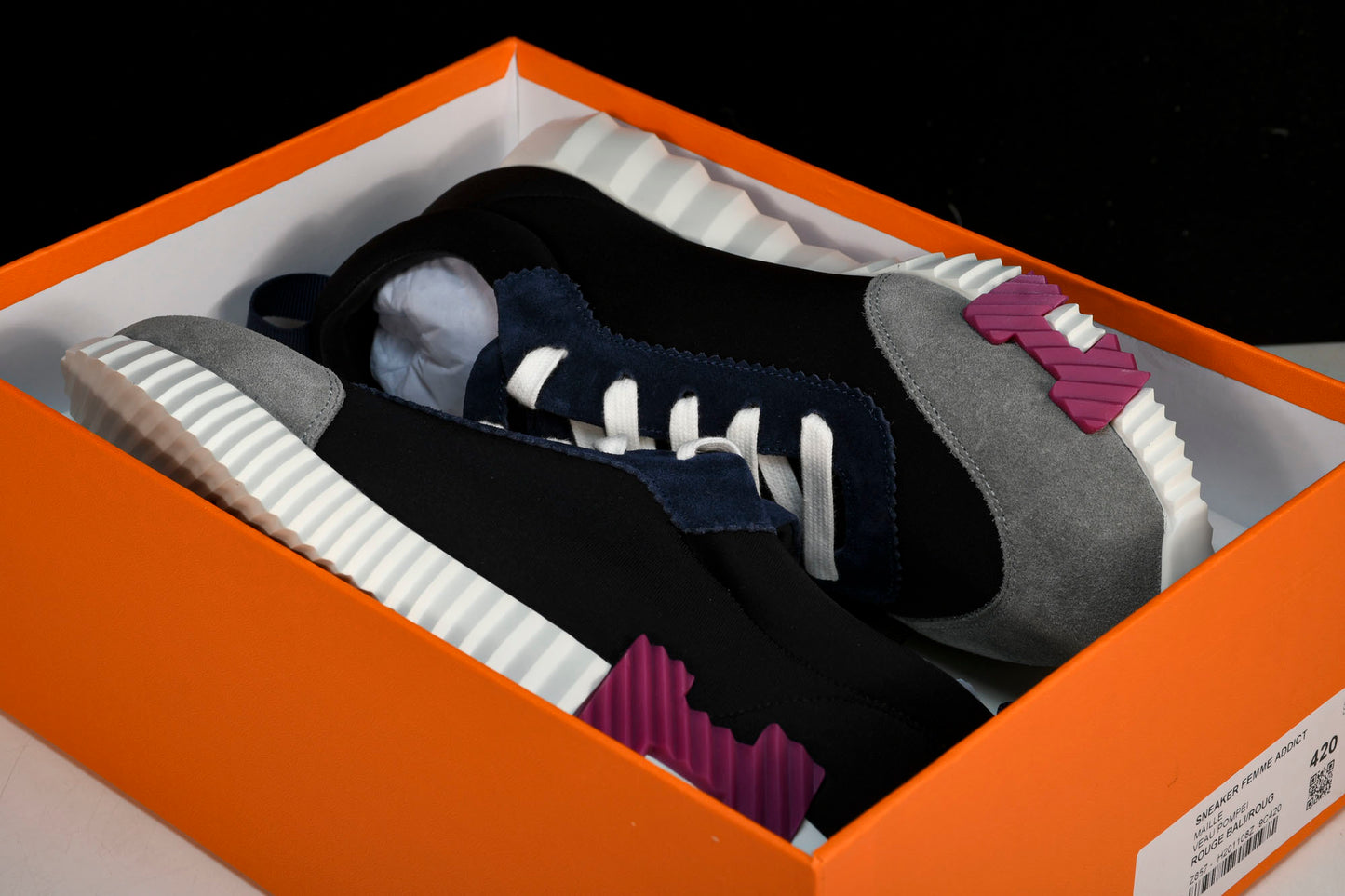 Hermès Bouncing Sneaker 'Noir Bordeaux'