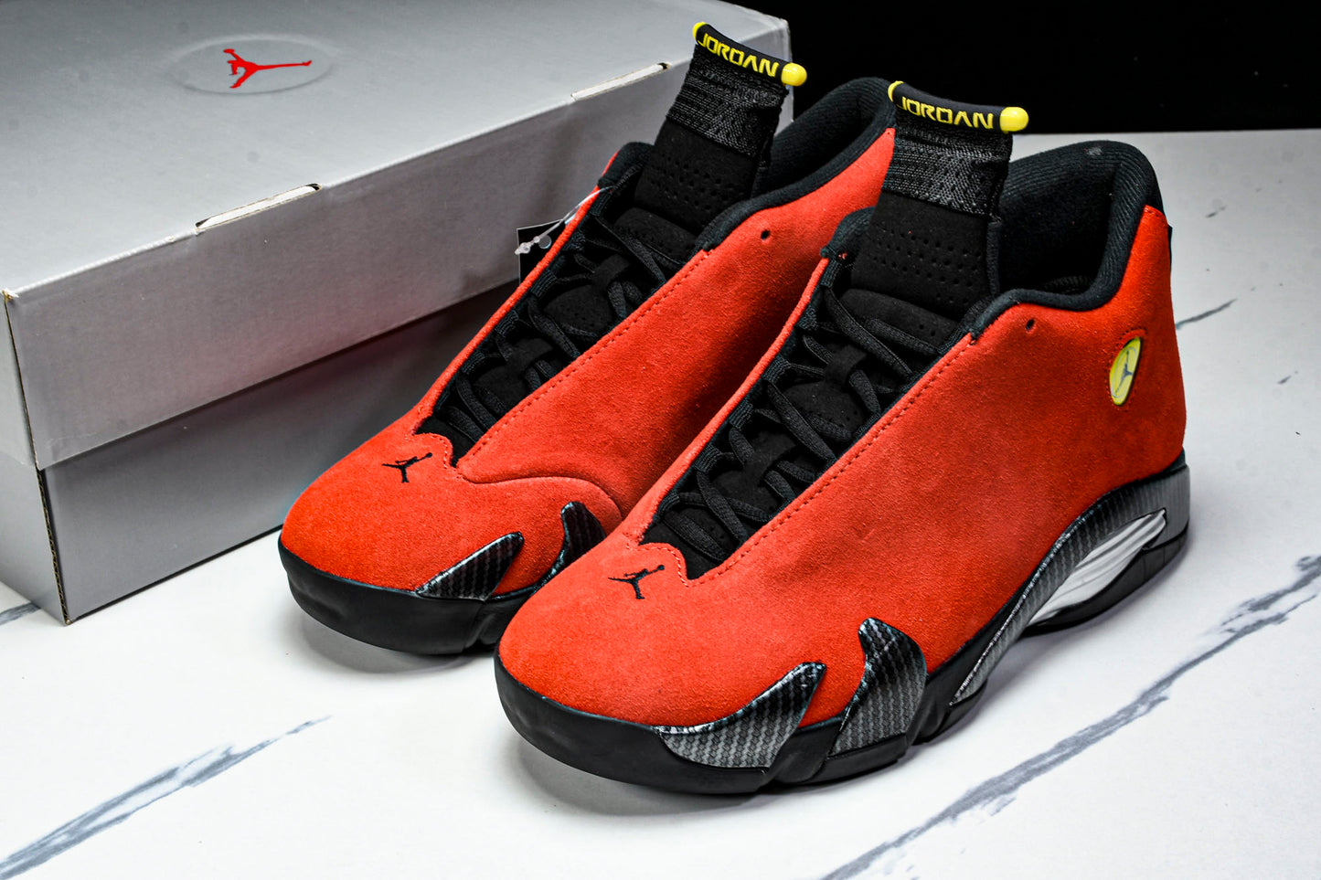 AJ14 Retro 'Ferrari'