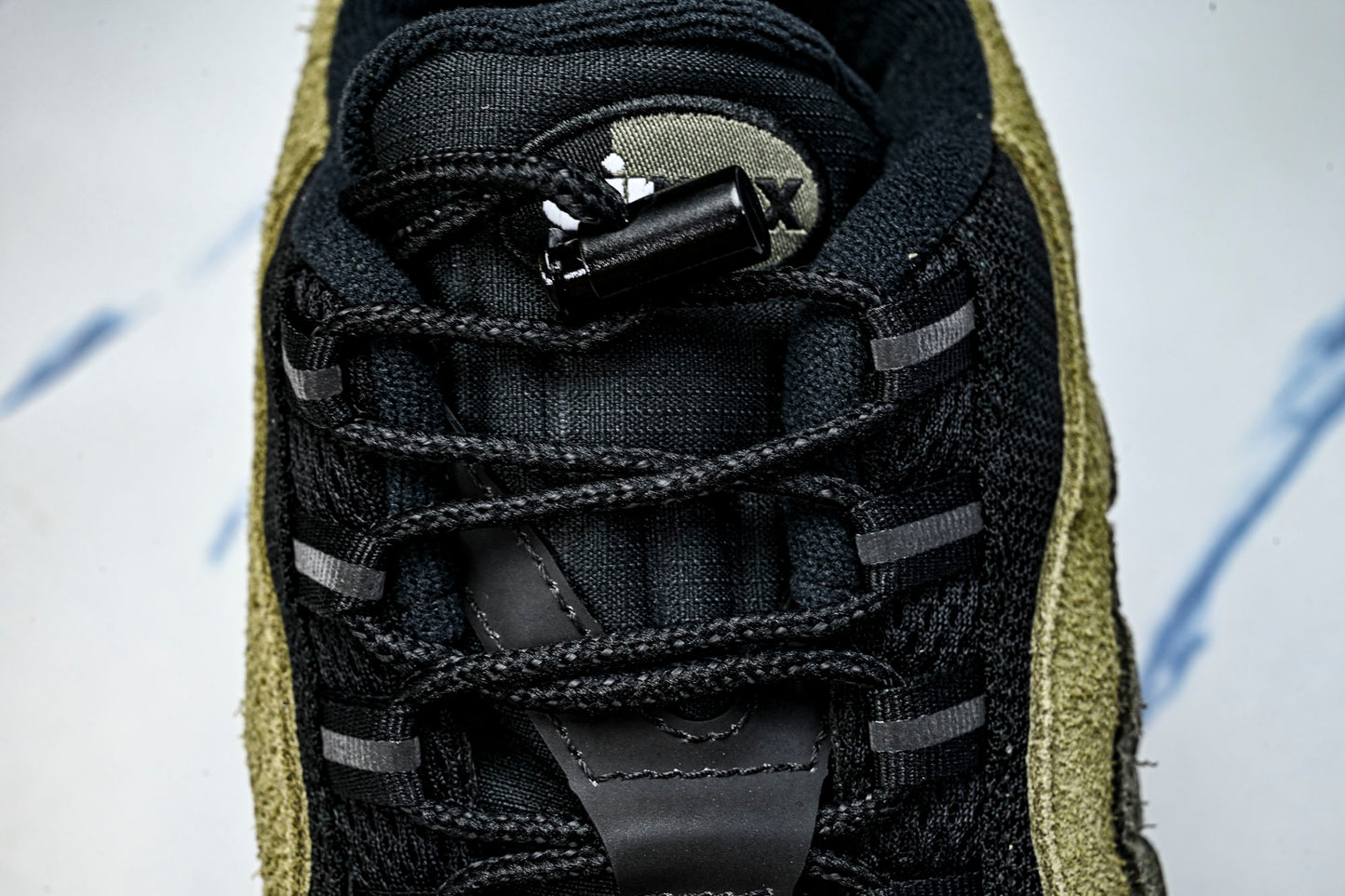 Undefeated x AM95 Geo Exclusive Pack 'LA Brea'
