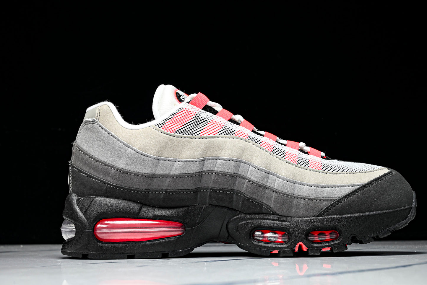 AM95 OG 'Solar Red 2.0'