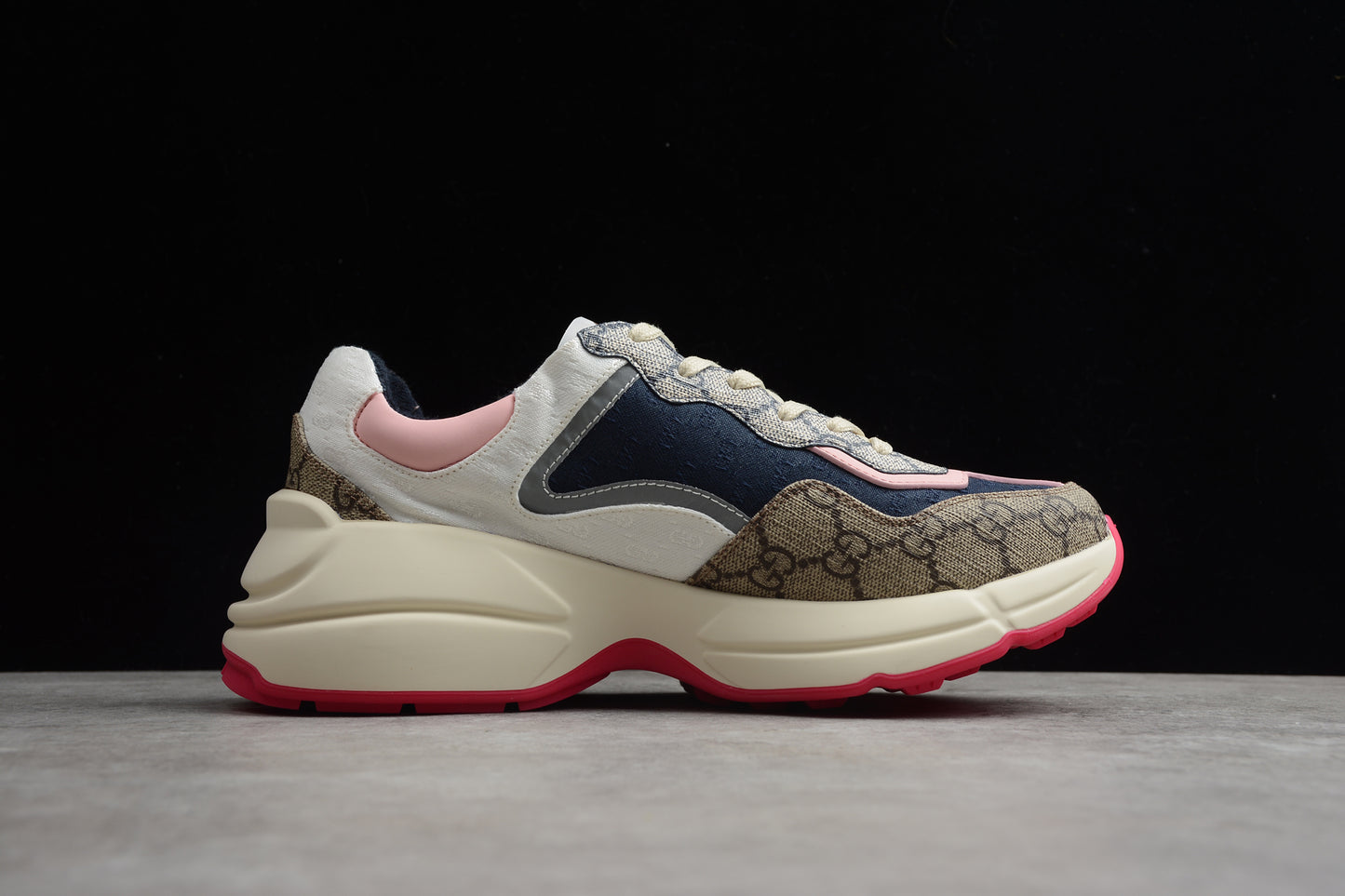 Guссi Rhyton 'Beige White Pink'