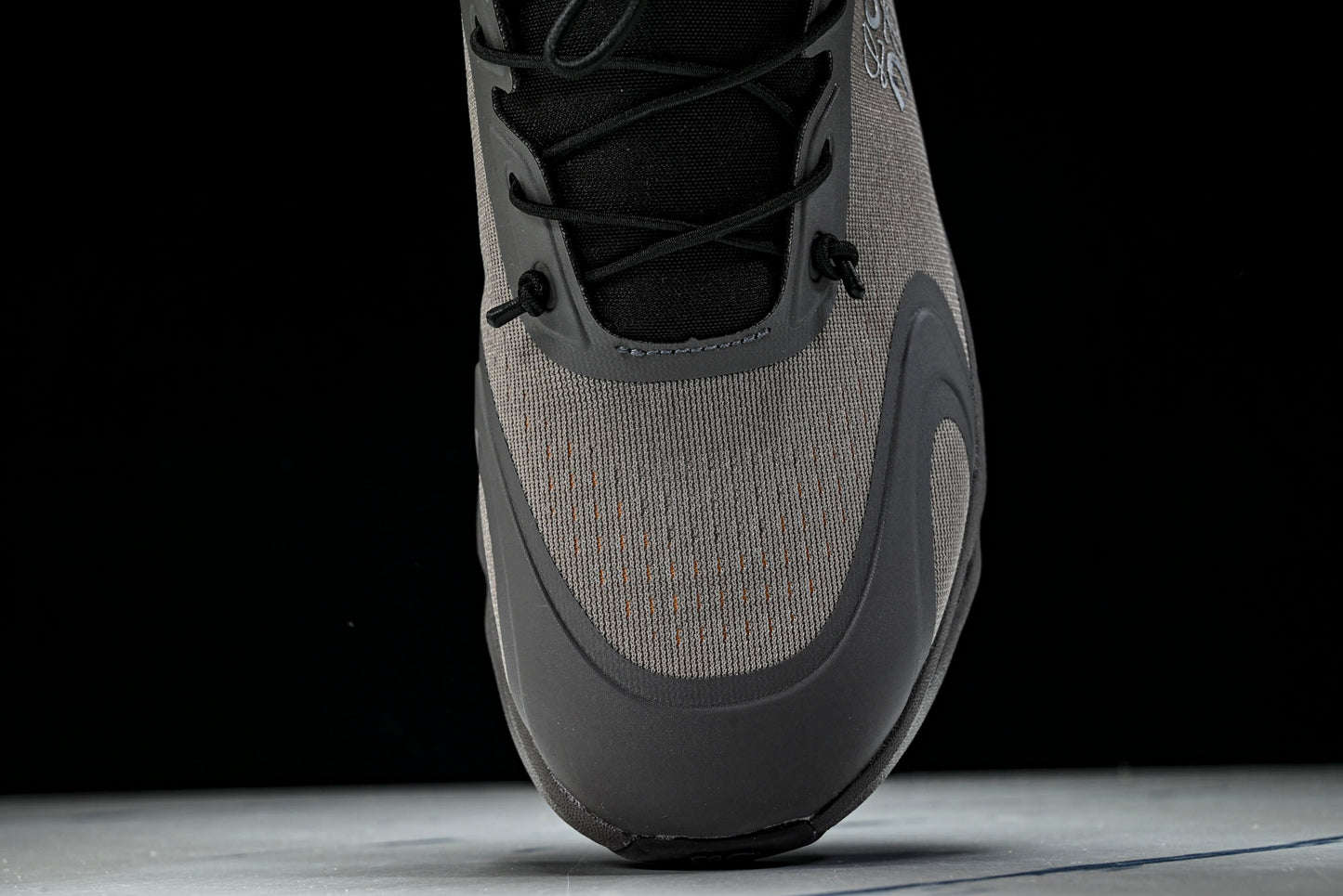 LOEWE × ON Cloudsolo 'Grey Black'