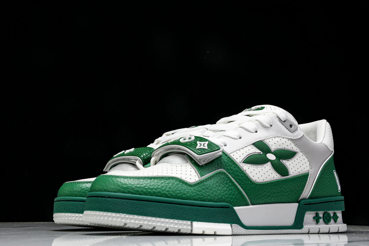 Louis Vuittоп Trainer Low Velcro Strap 'Perforated Green'