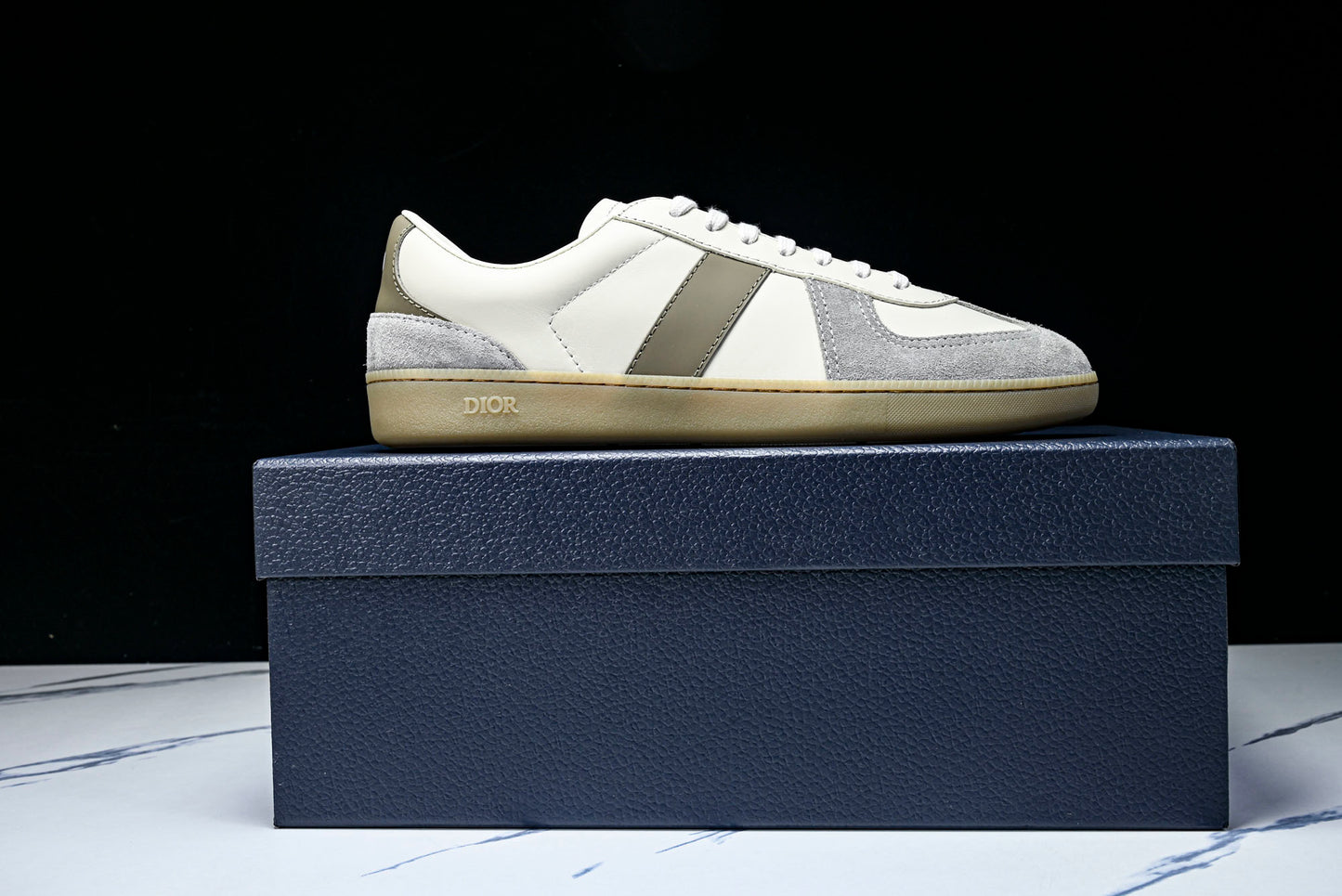 D1or B01 Matchpoint Sneaker 'Grey White'