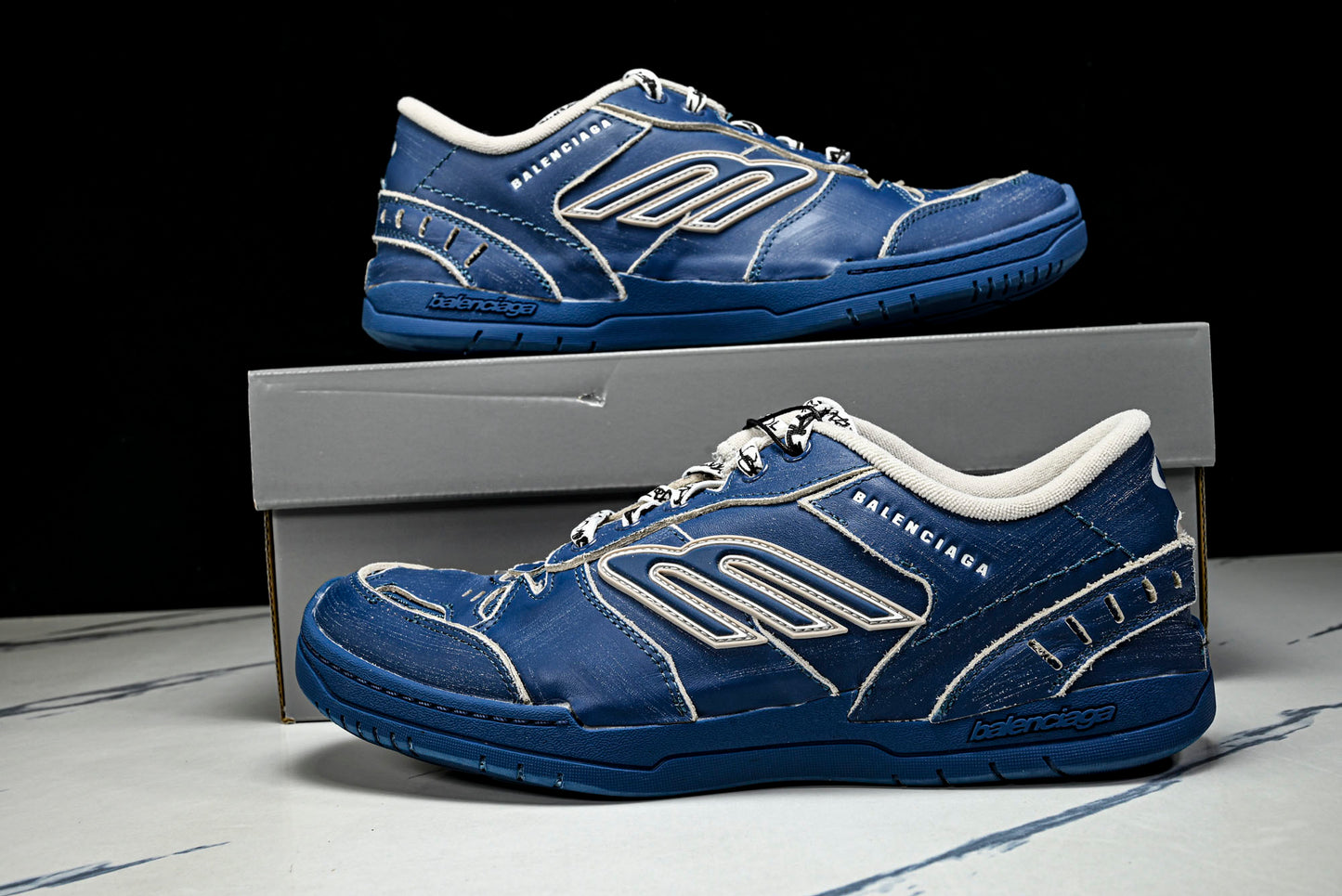 Вalenciaga Hamptons Worn-Out Sneaker 'Navy Blue'