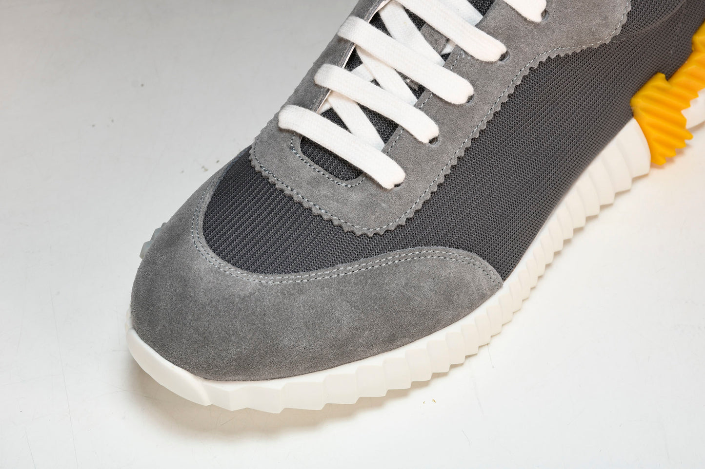 Hermès Bouncing Sneaker 'Gris Jaune'