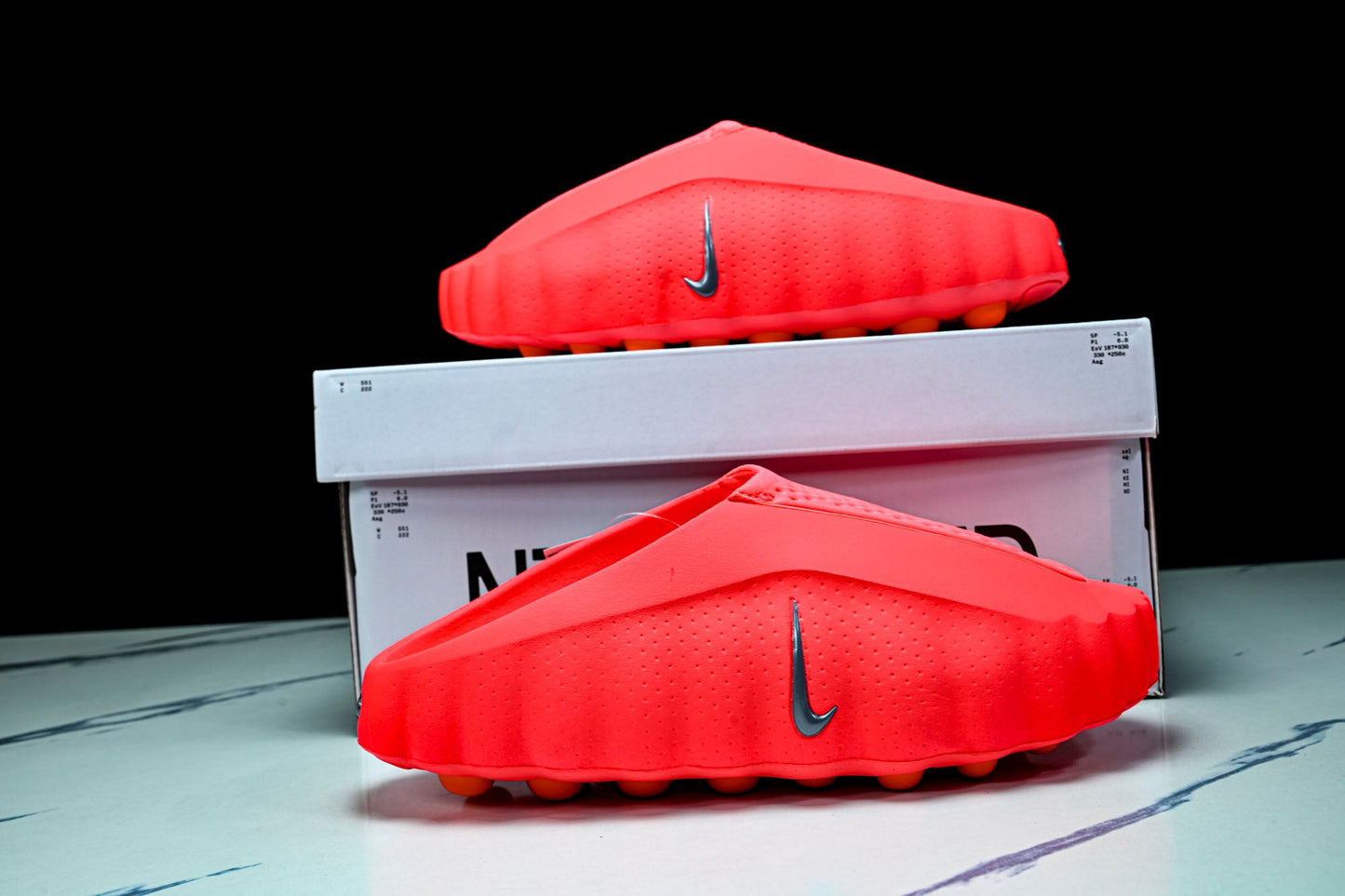 Mind 001 Slide 'Solar Red'