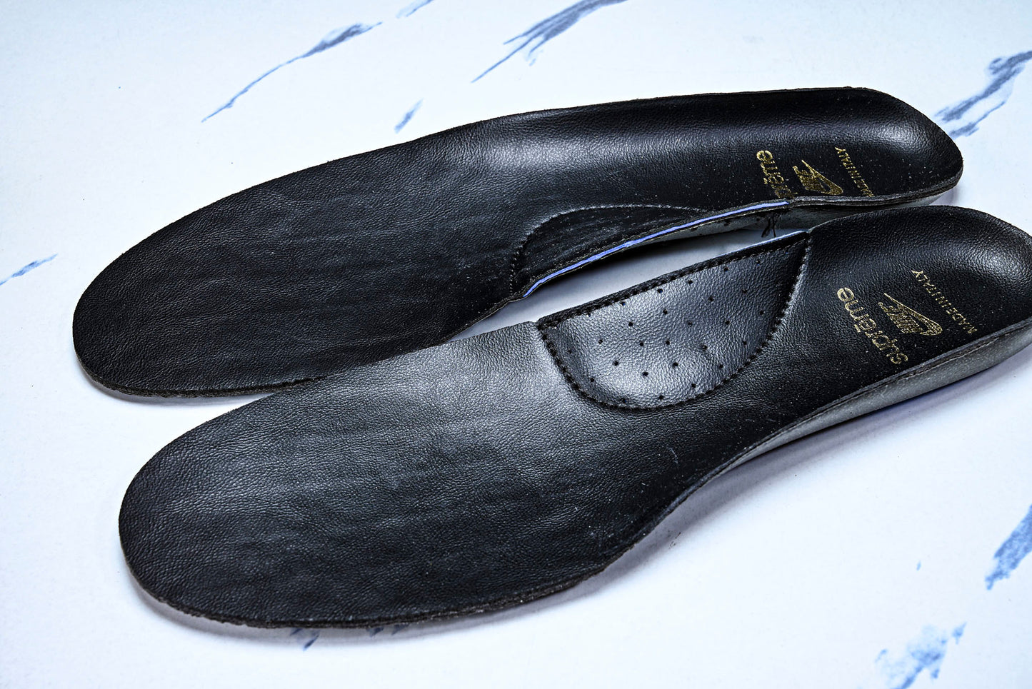 Supreme x AM95 Lux 'Black'