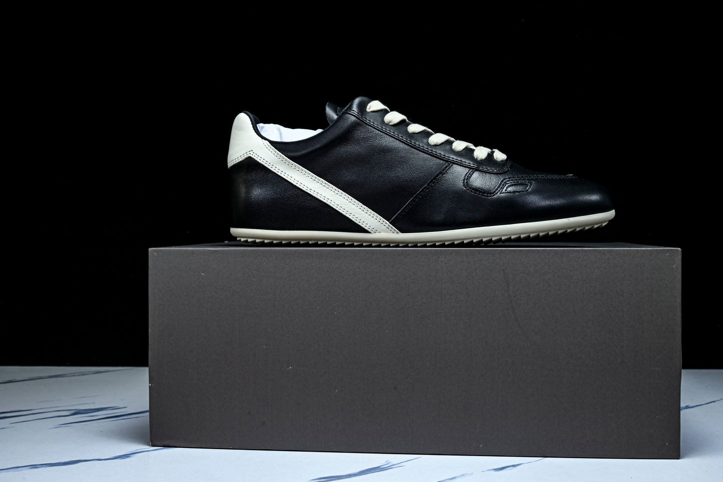 Rick Owens Minimal Sneaks 'Black'