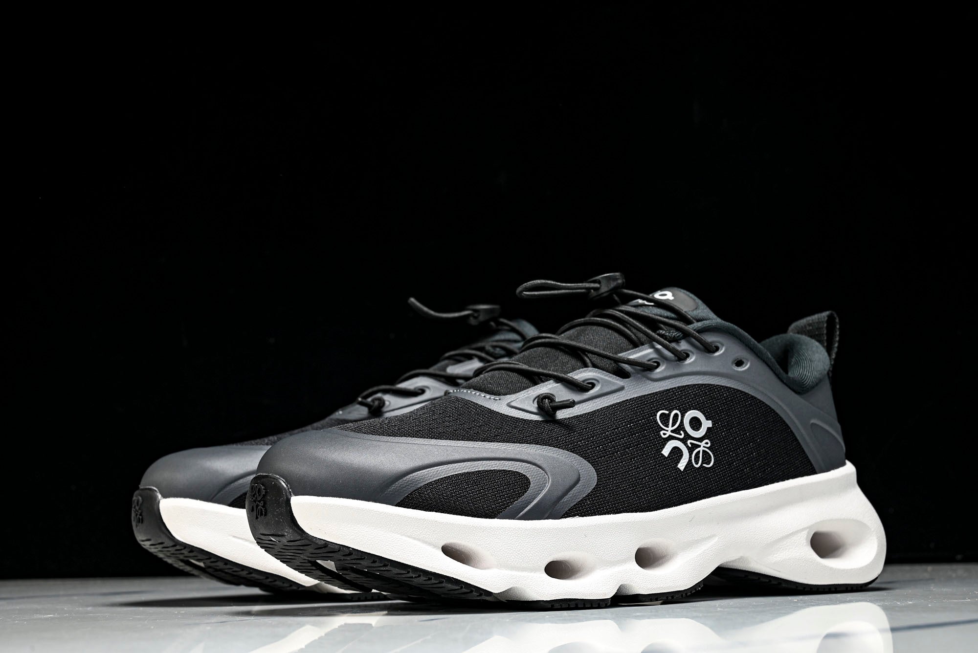 LOEWE × ON Cloudsolo 'Black White'