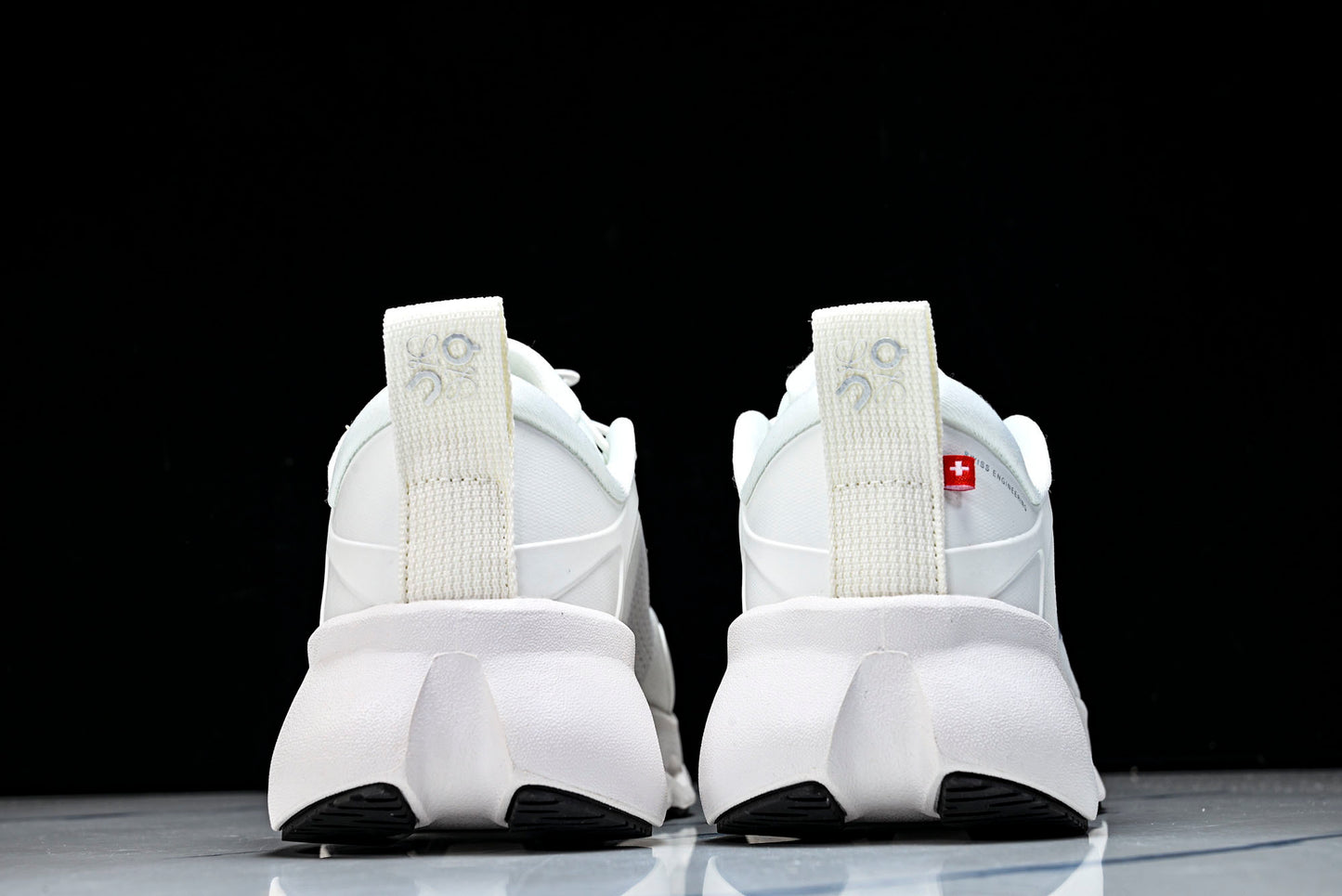 LOEWE × ON Cloudsolo 'White'