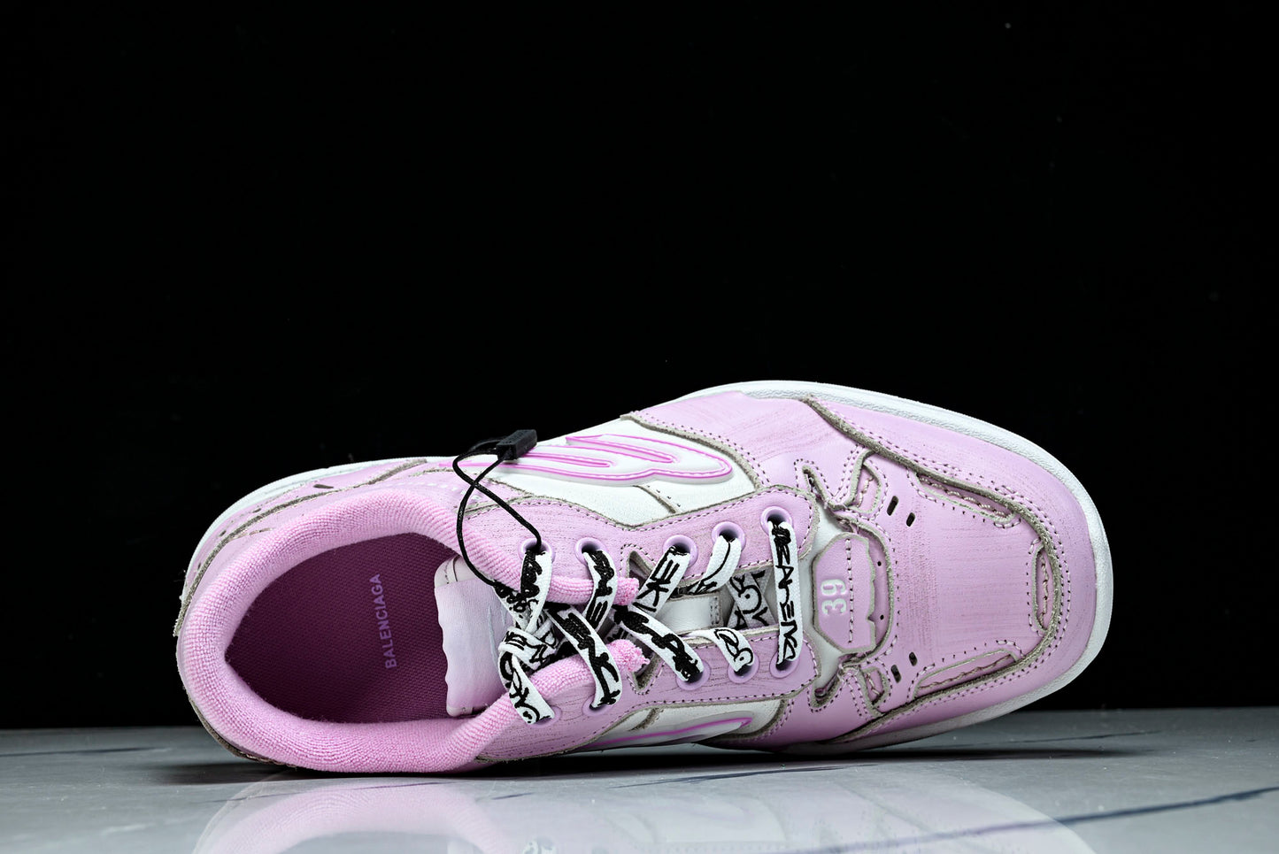 Вalenciaga Hamptons Worn-Out Sneaker 'White Pink'