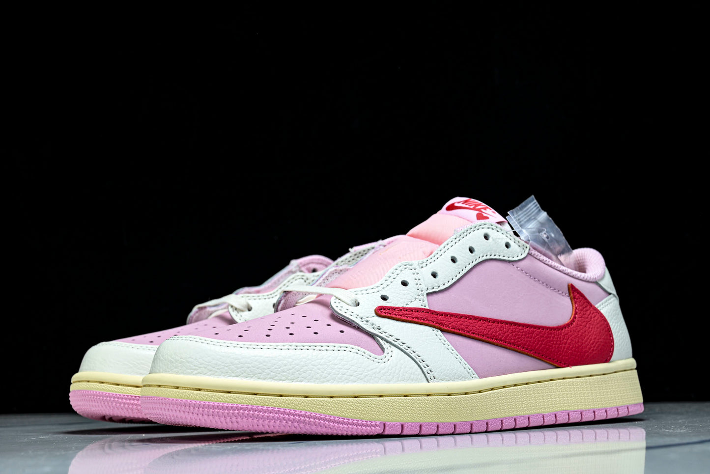 Travis Scott AJ1 Retro Low OG 'Tropical Pink'